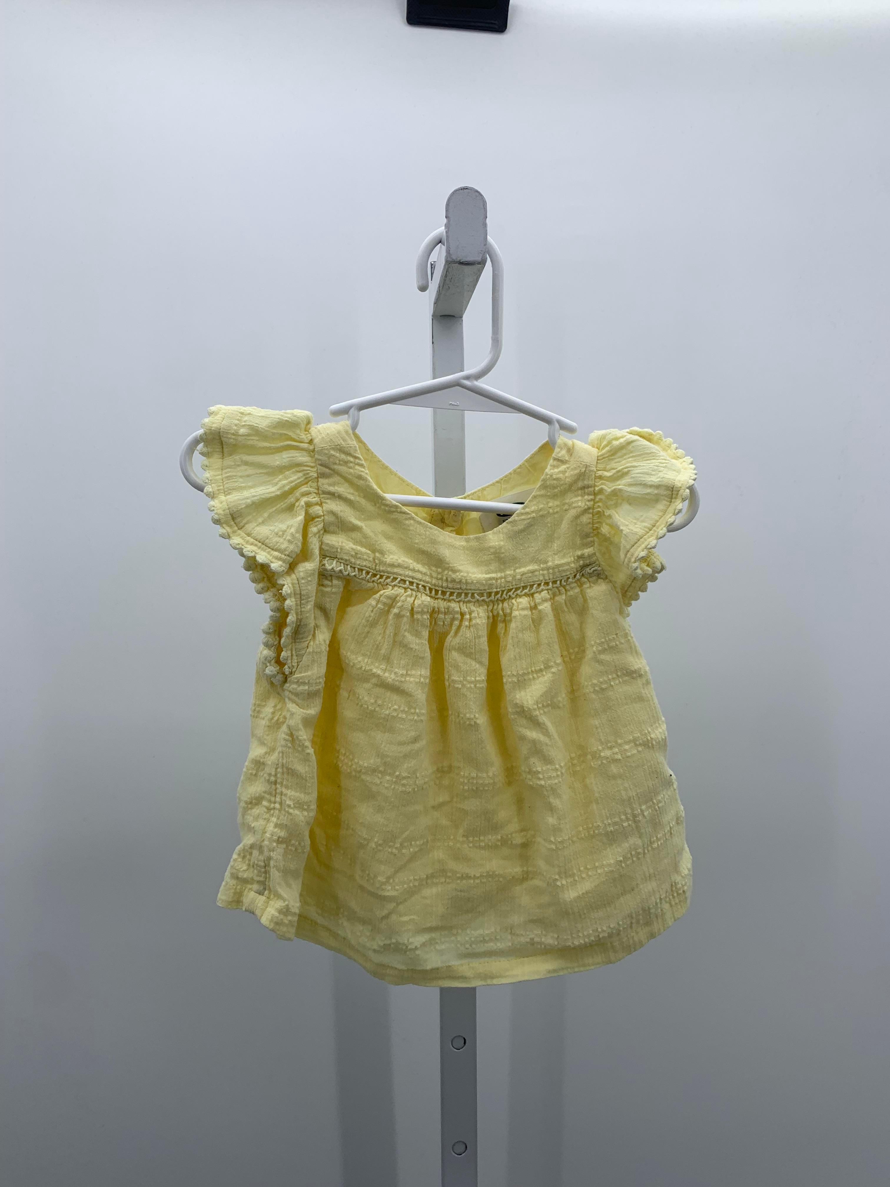 Old Navy Size 12-18 Months Girls Short Sleeve Shirt