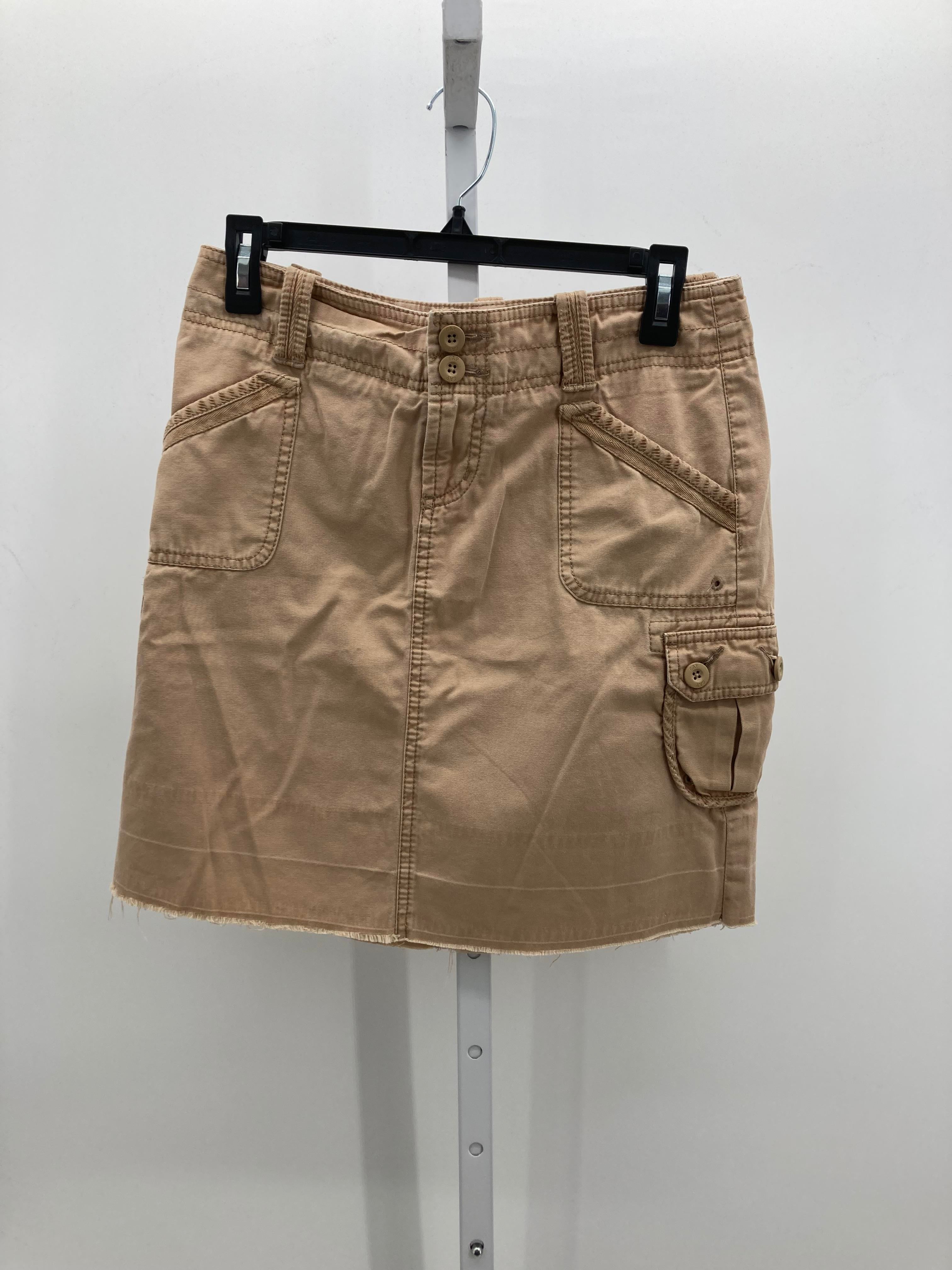 Gap Size 2 Misses Skirt