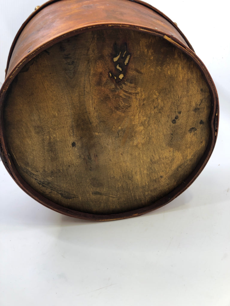 DARK BROWN WOOD BASKET W/ GOLD ACCENTS.