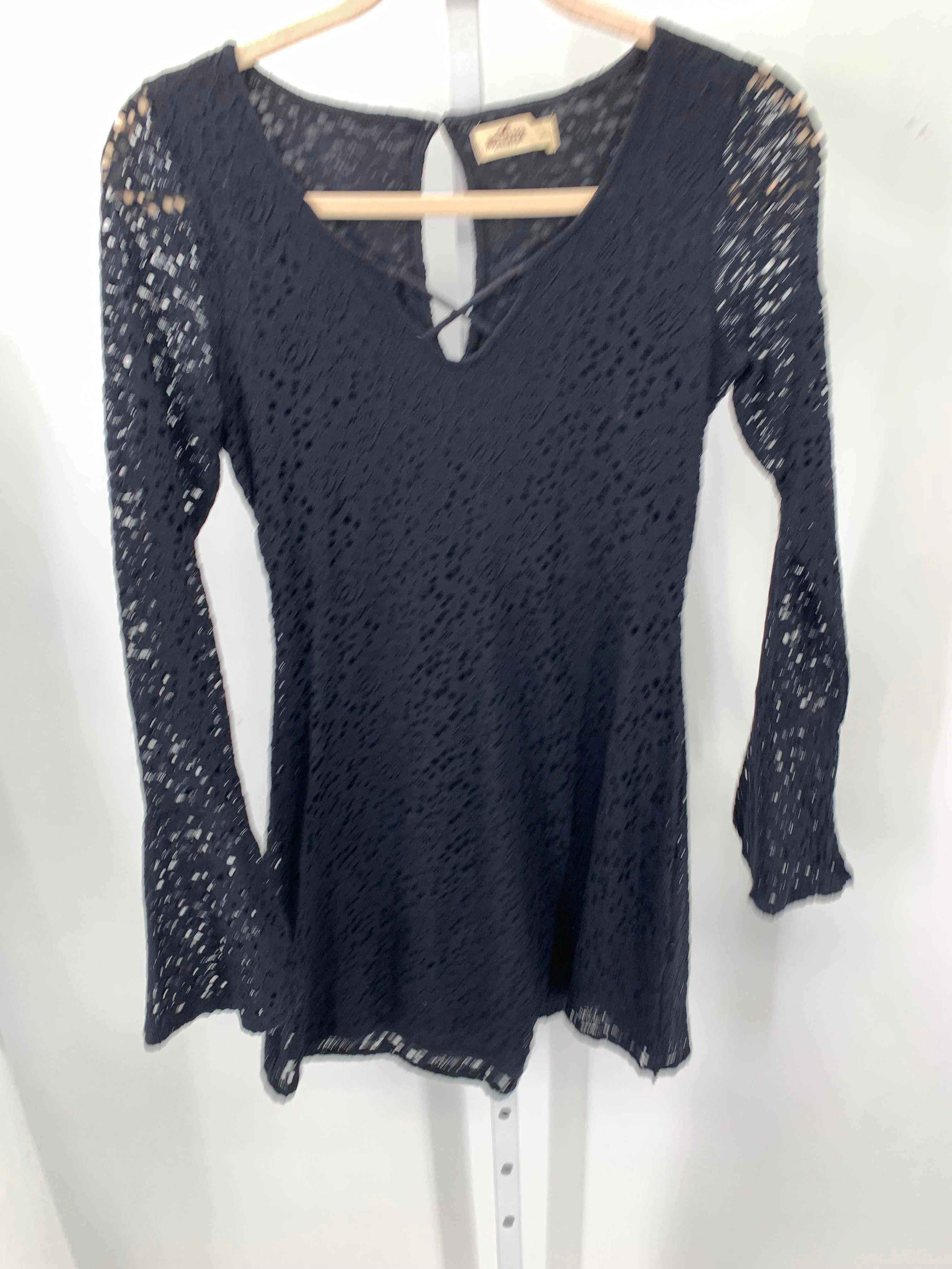 Hollister Size Small Juniors Long Sleeve Dress