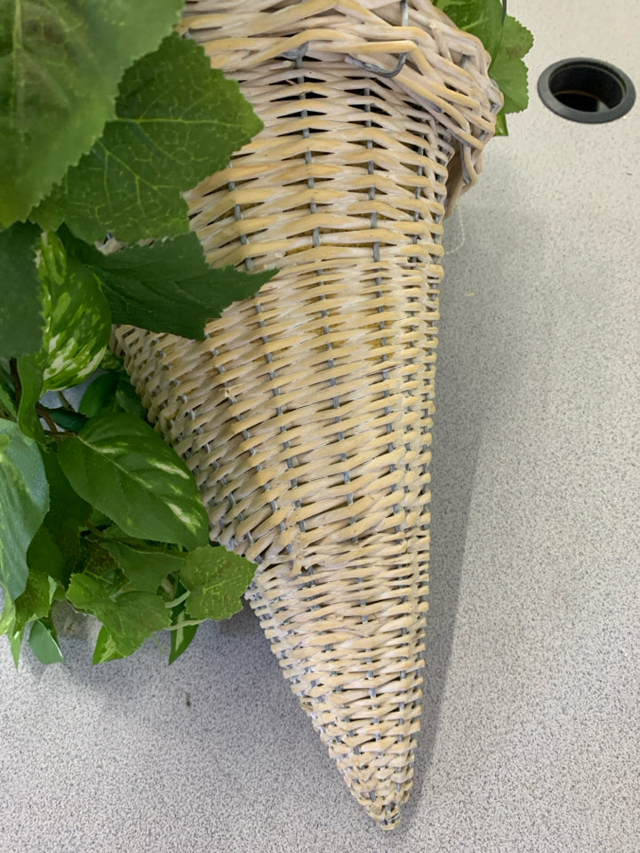 FAUX FERN IN WHITE CONE.