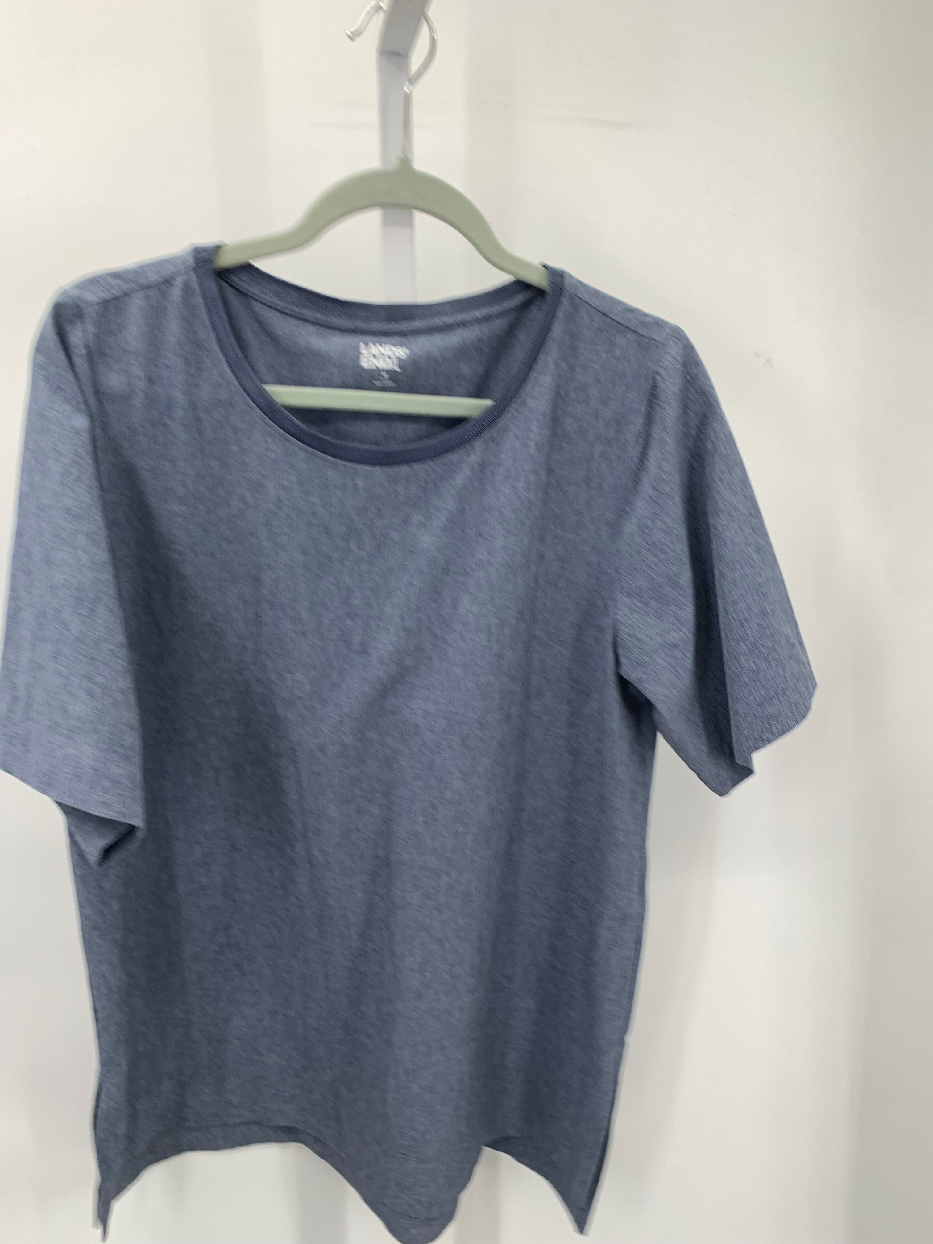 Lands End Size Medium Misses Short Sleeve Shirt