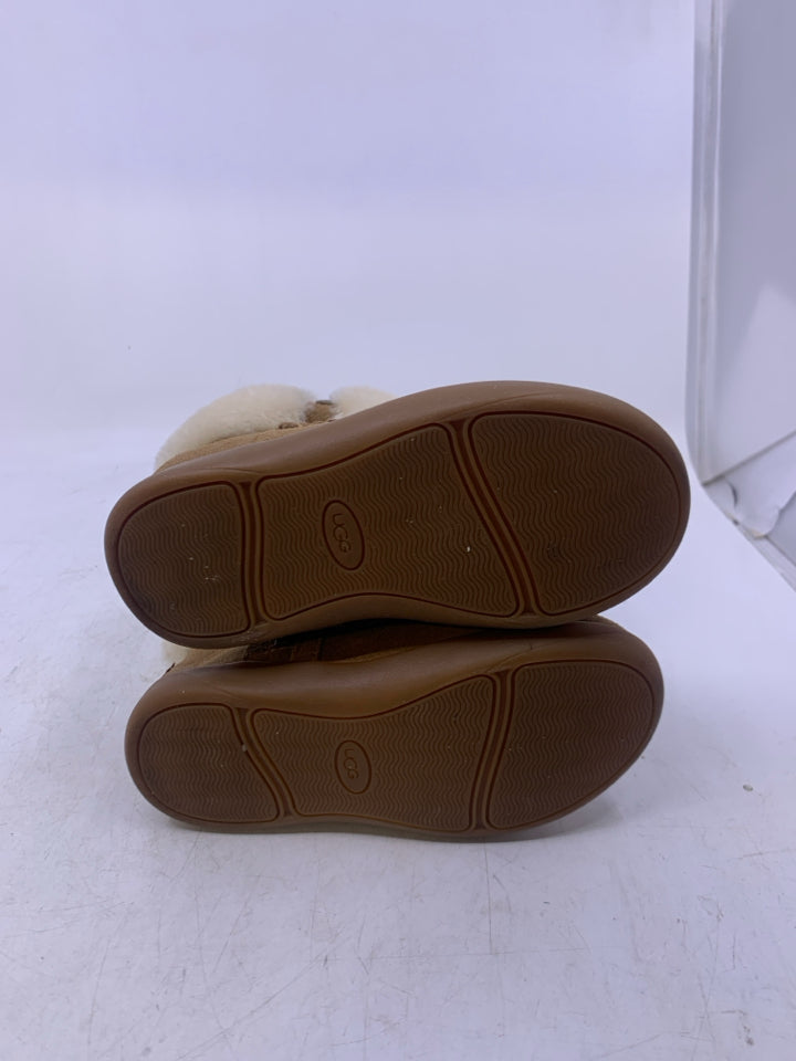 UGG Size 8 Winter Boots