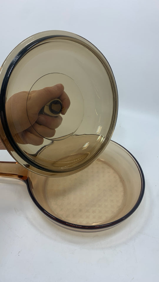 PYREX VISIONS SMOKED GLASS COVERED PAN.
