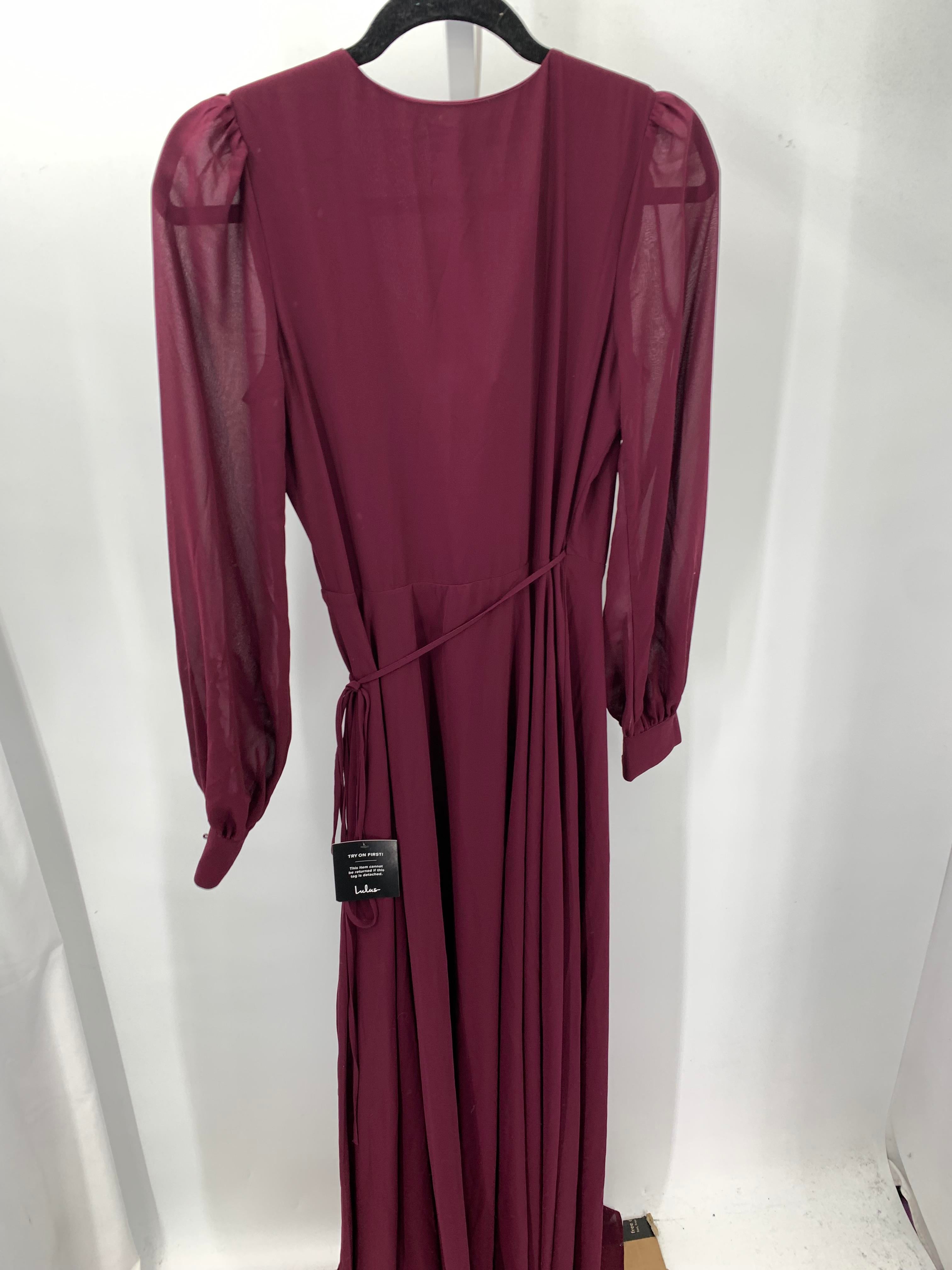 Lulus Size Small Misses Long Sleeve Dress