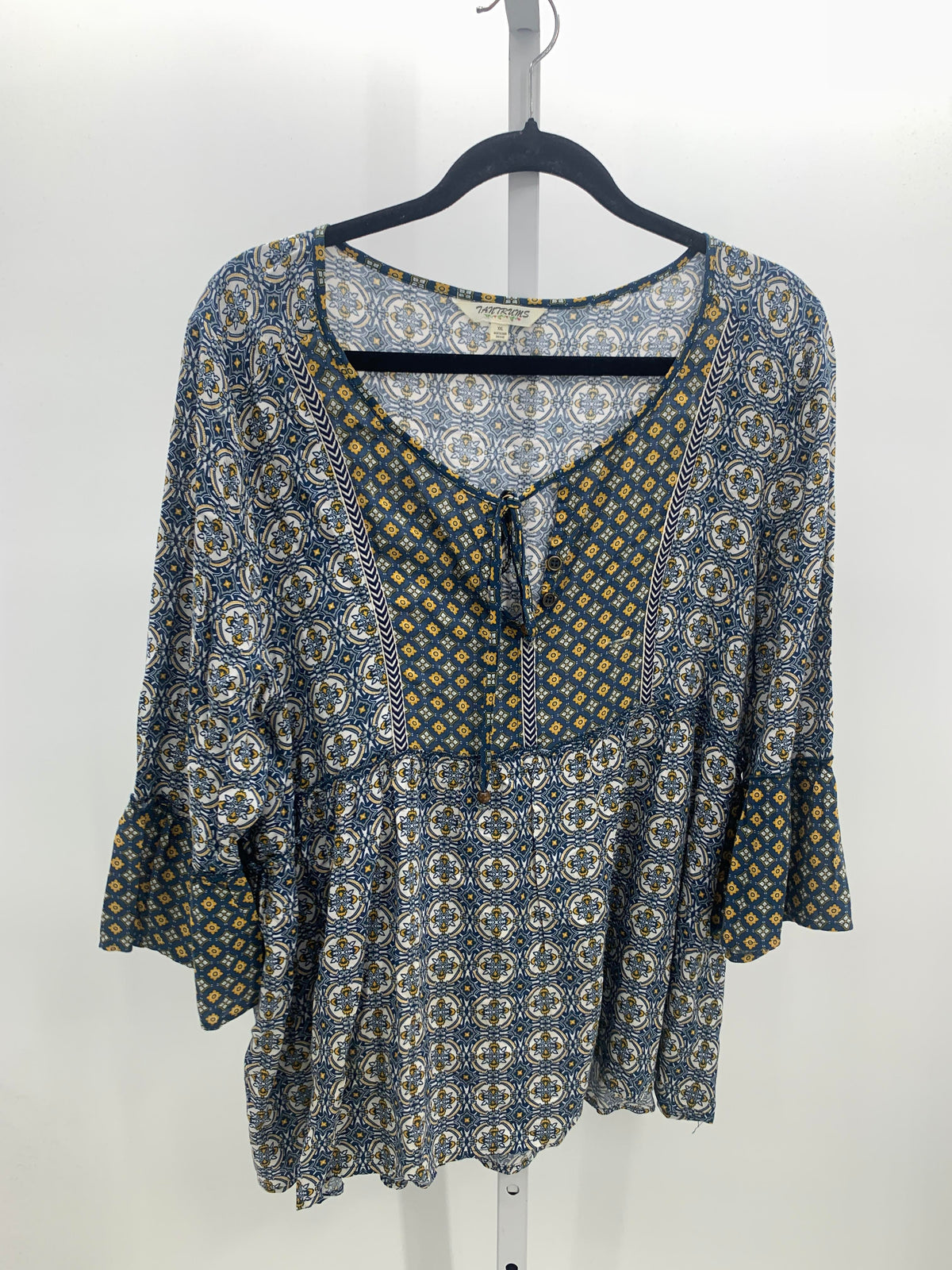 Size XXL Misses 3/4 Sleeve Shirt