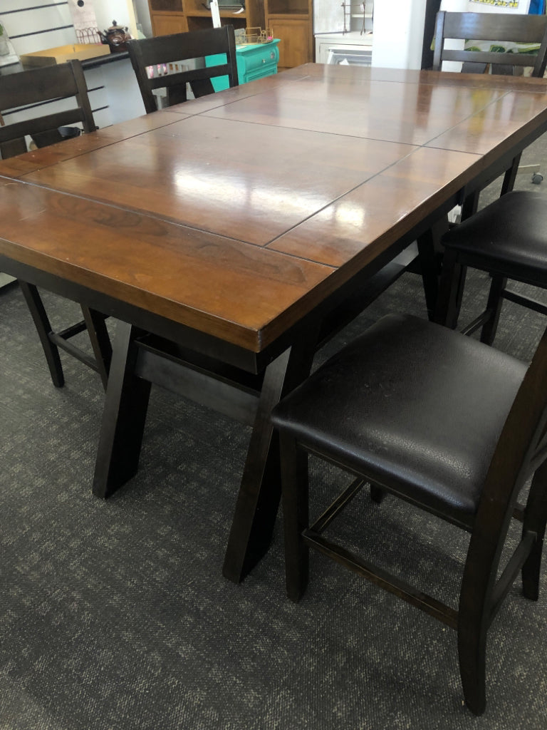 2-TONED BROWN DINING TABLE W/6 CHAIRS.