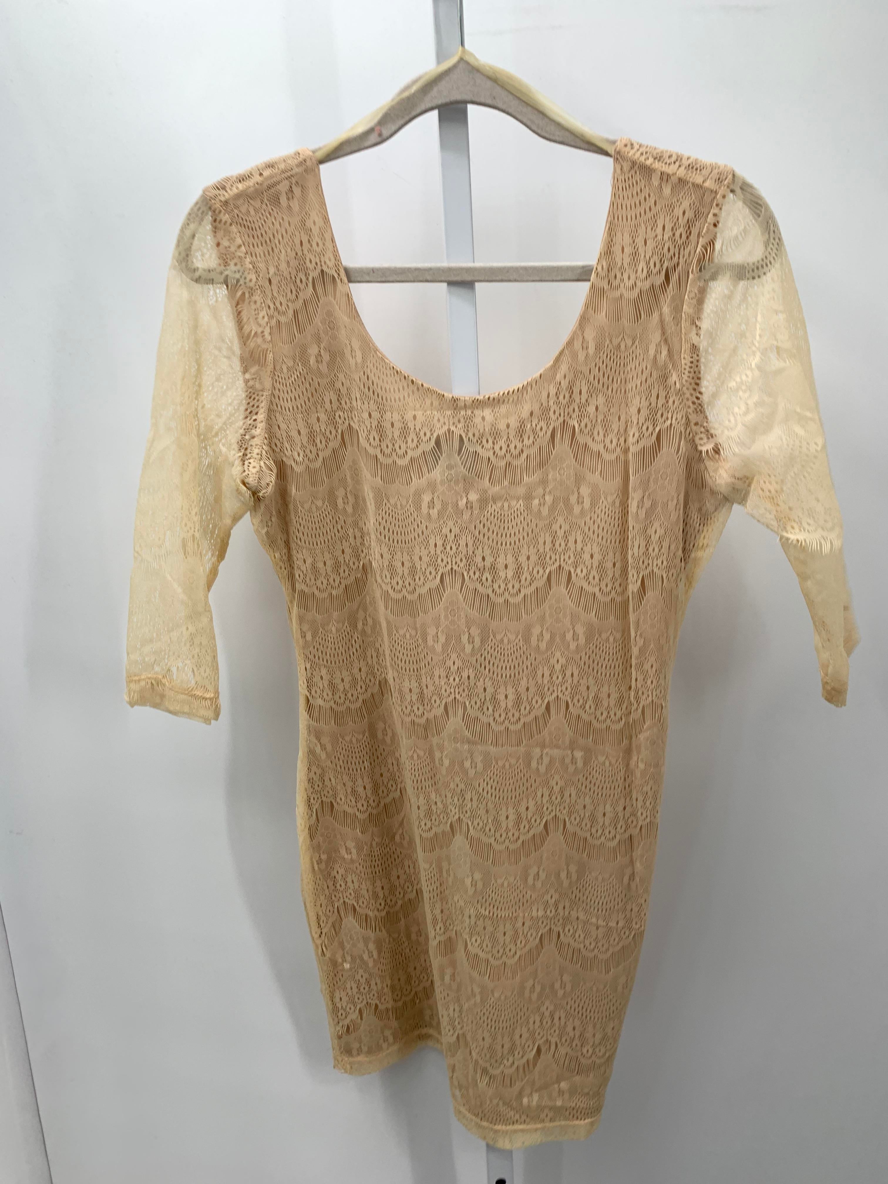Dots Size Large Misses 3/4 Sleeve Dress