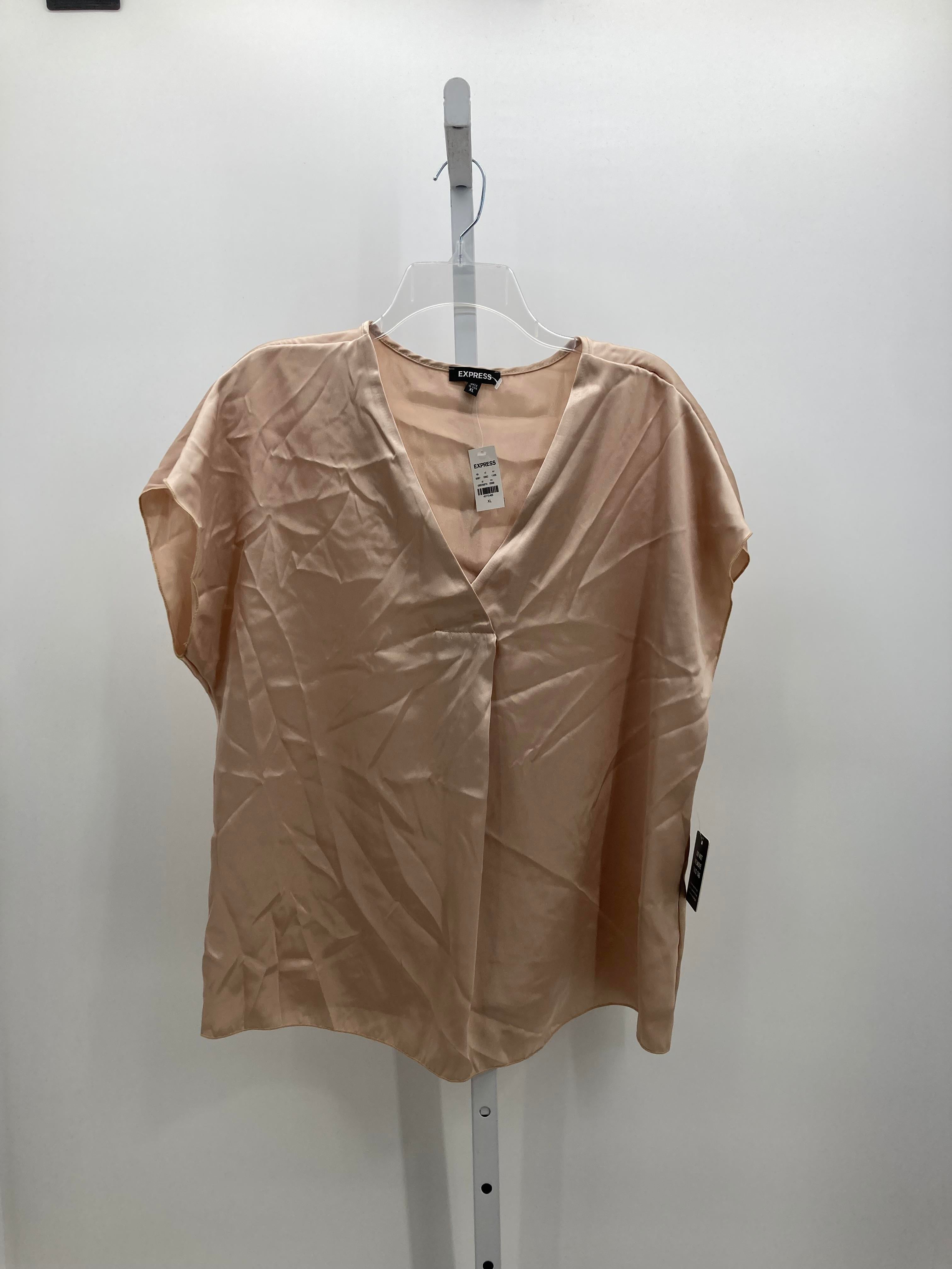Express Size Extra Large Misses Short Sleeve Shirt