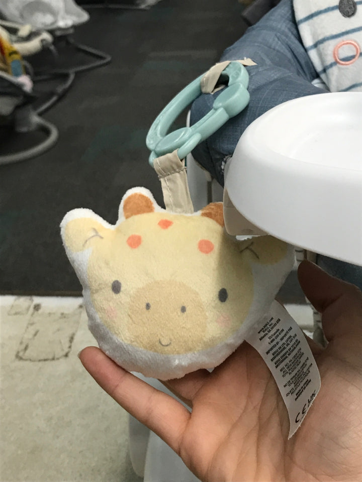 InGenuity Prop Spot Learn-to-Sit Floor Seat for Baby