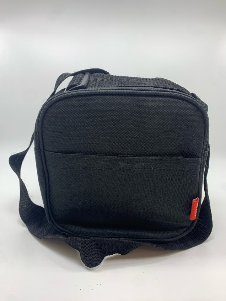 5PC BLACK LUNCH BOX W/FOOD STORAGE CONTAINERS.