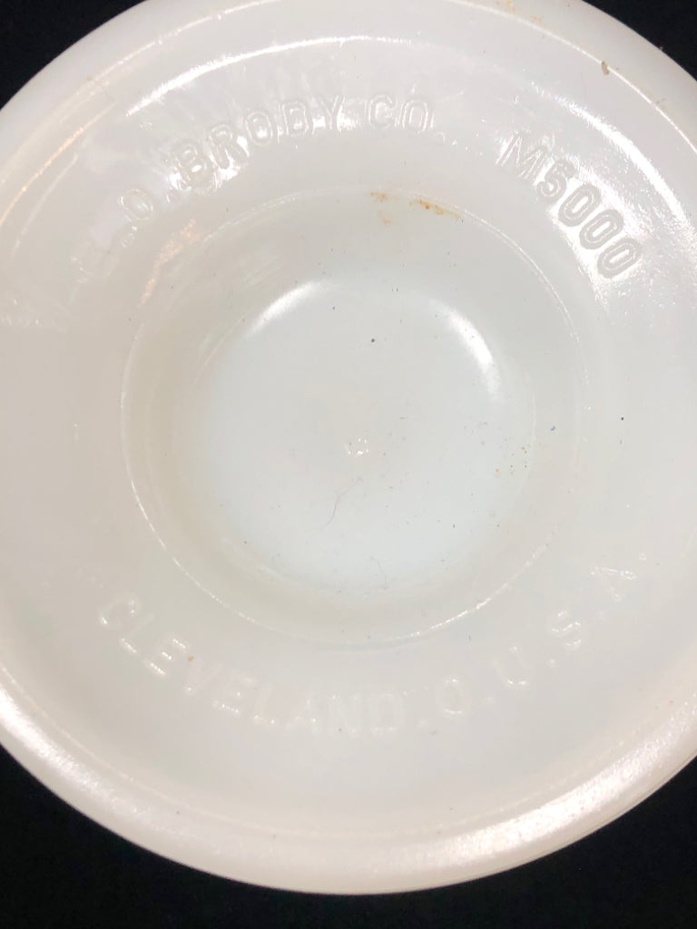 VTG MILK GLASS RIBBED VASE.