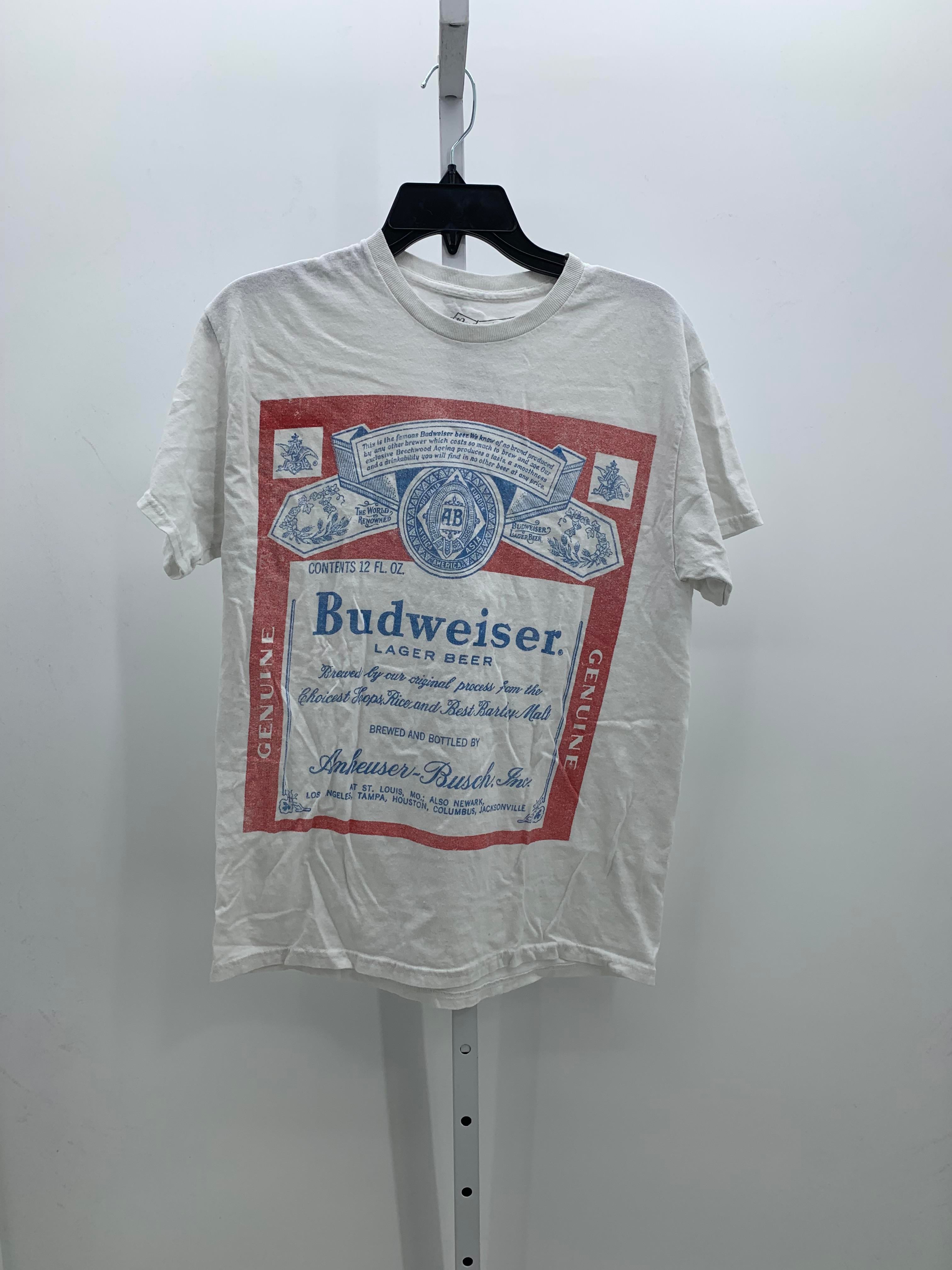 GRAPHIC KNIT TEE.