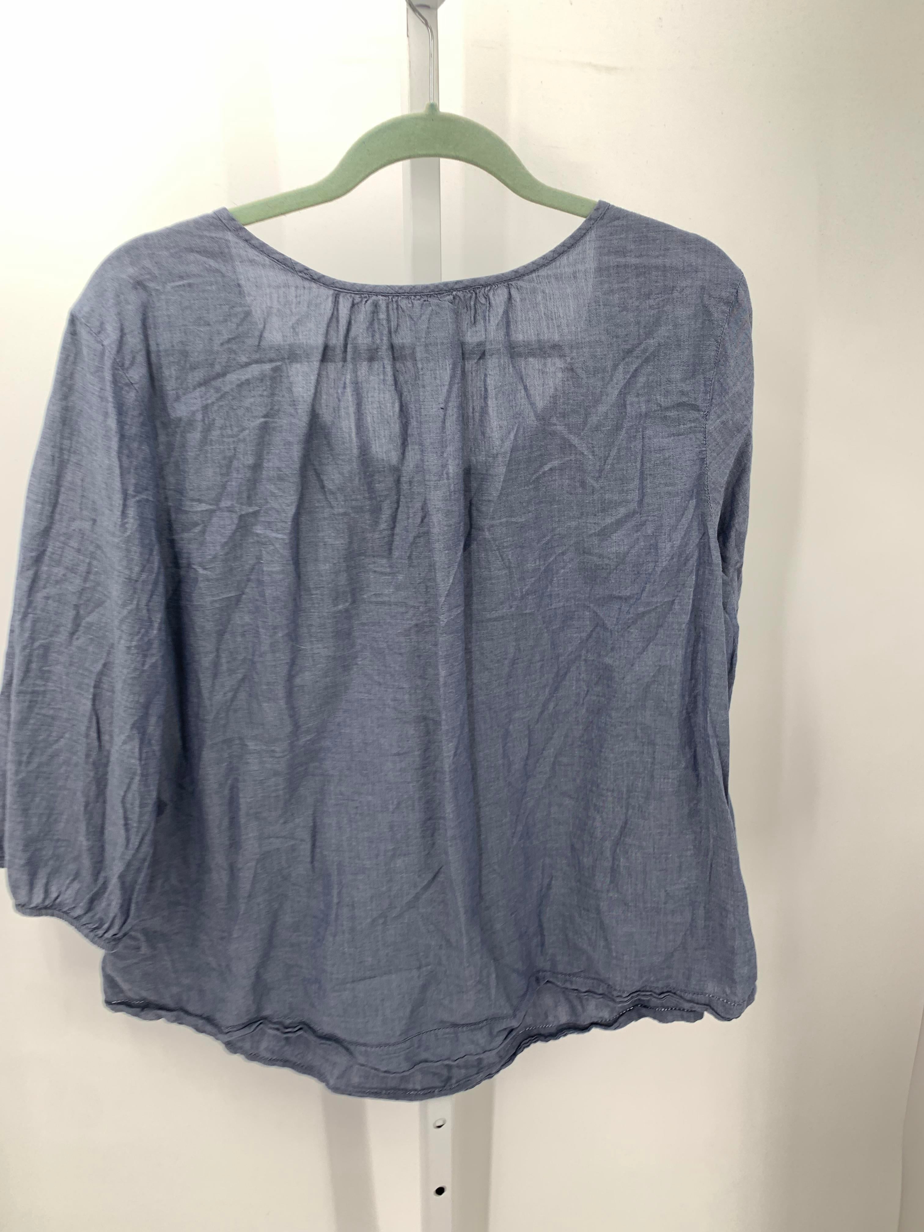 Old Navy Size XXL Misses 3/4 Sleeve Shirt