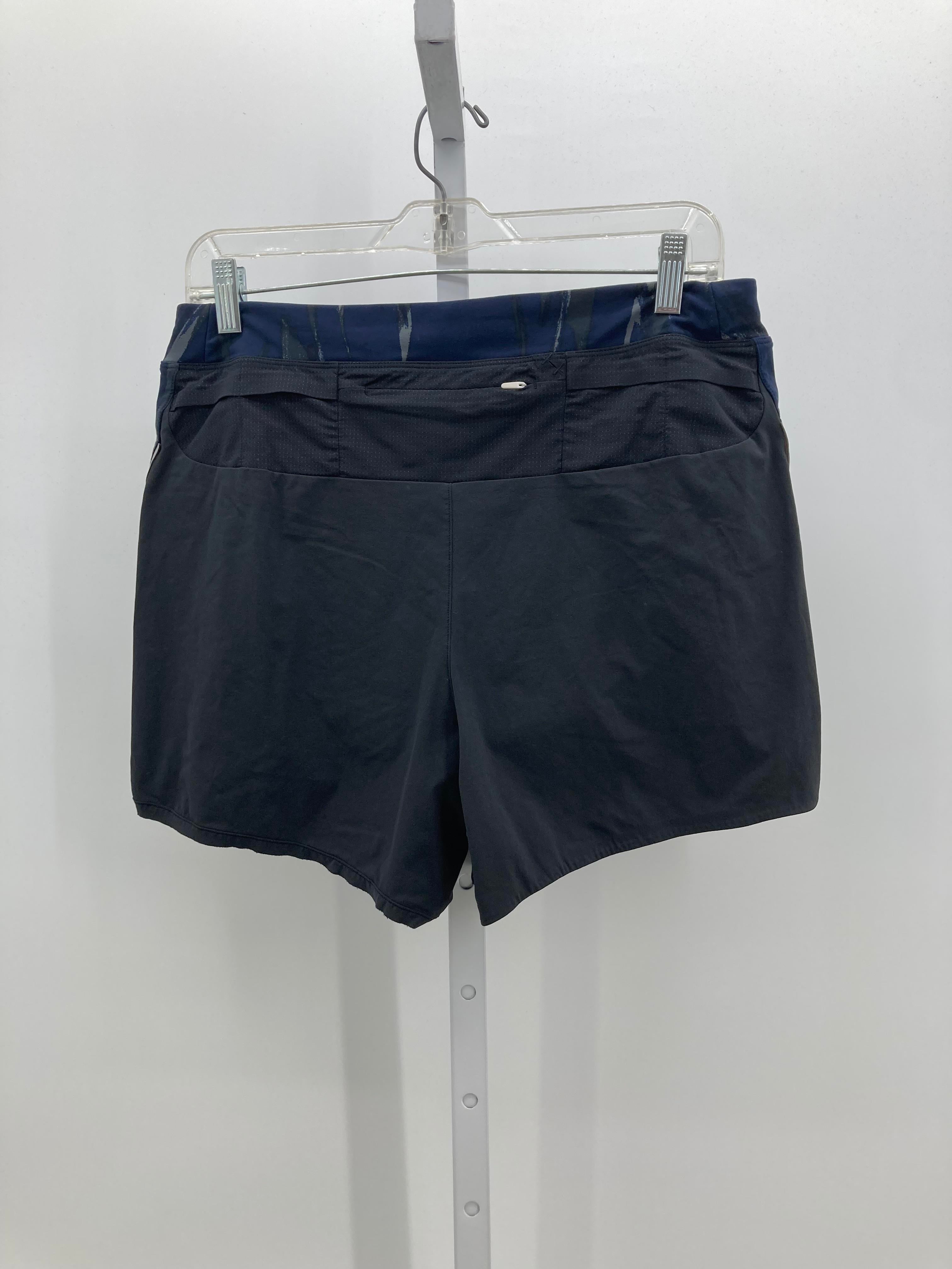 Size Medium Misses Shorts