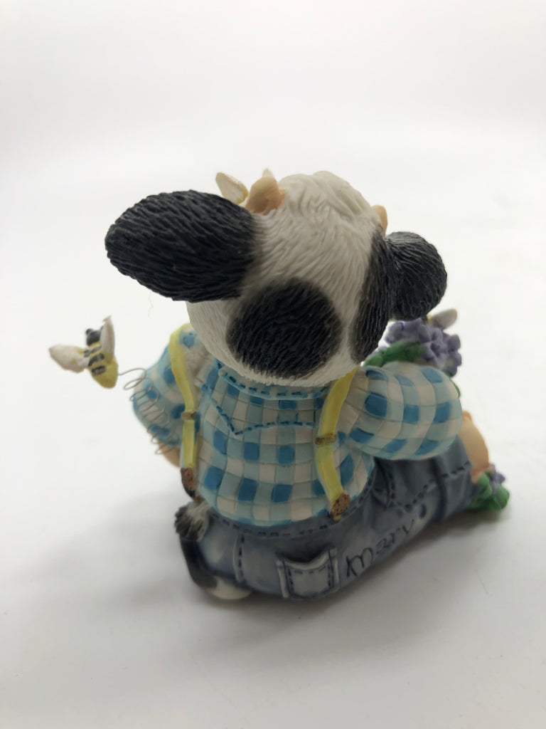"ALL A-BUZZ OVER YOU" MARY MOOMOOS FIGURINE.