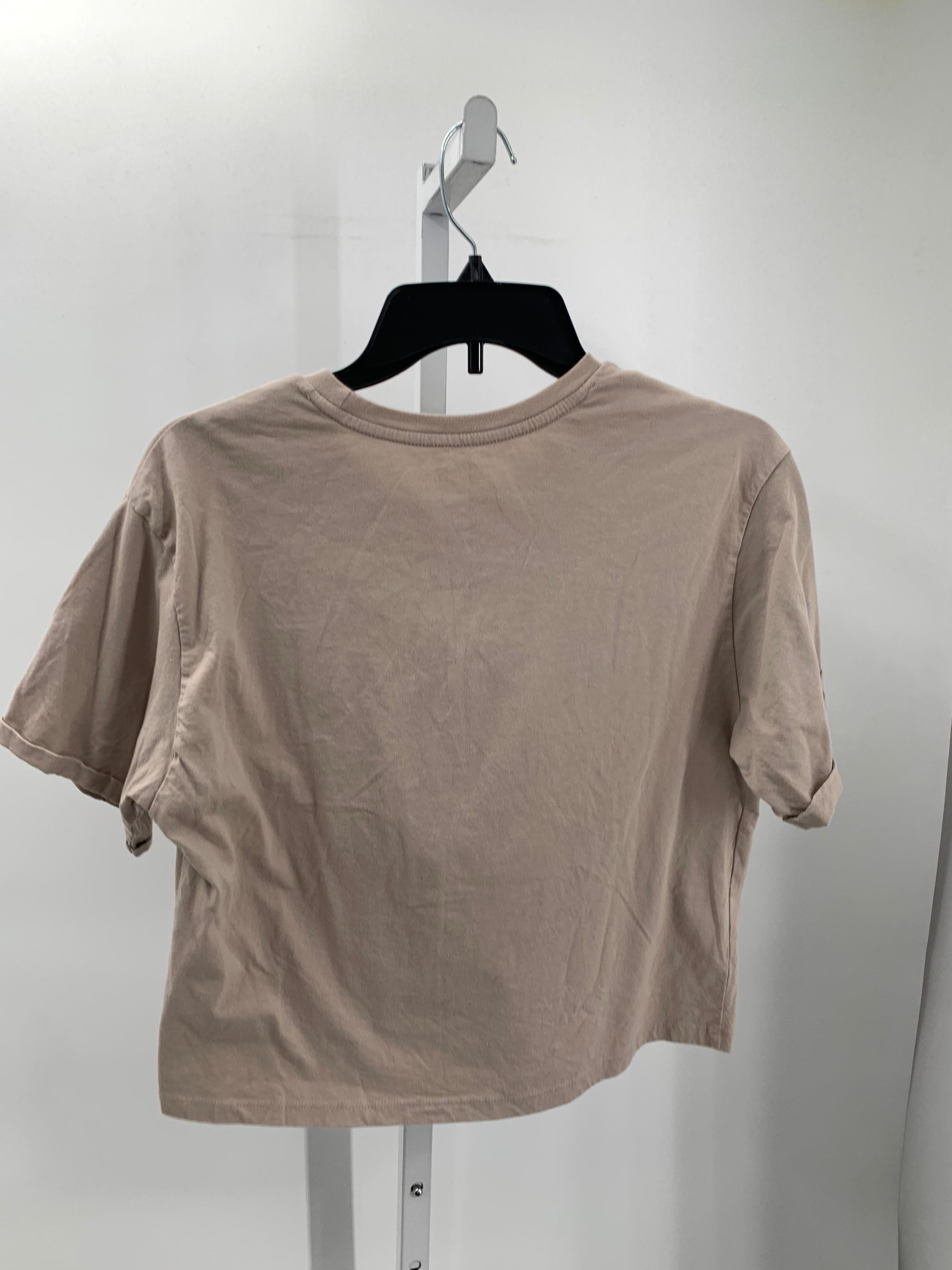 Size Large Juniors Short Sleeve Shirt