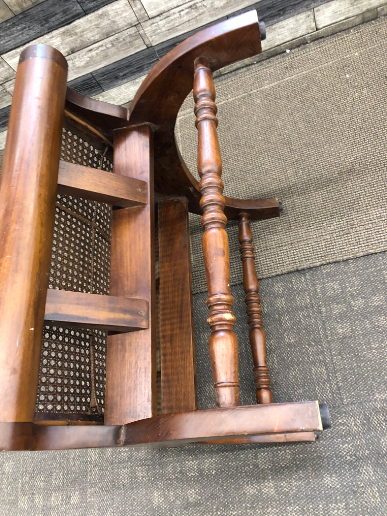 COLONIAL-STYLE HAND CANE OTTOMAN.