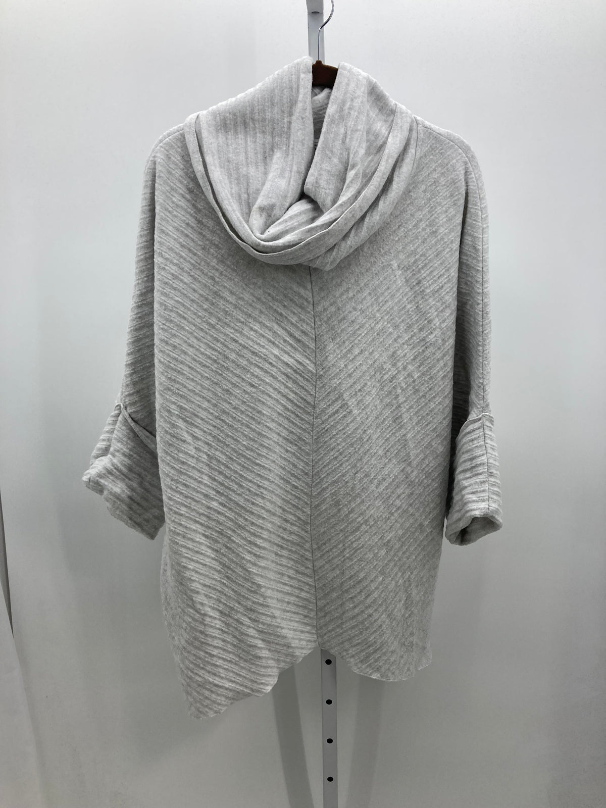 Size Extra Large Misses Short Slv Sweater