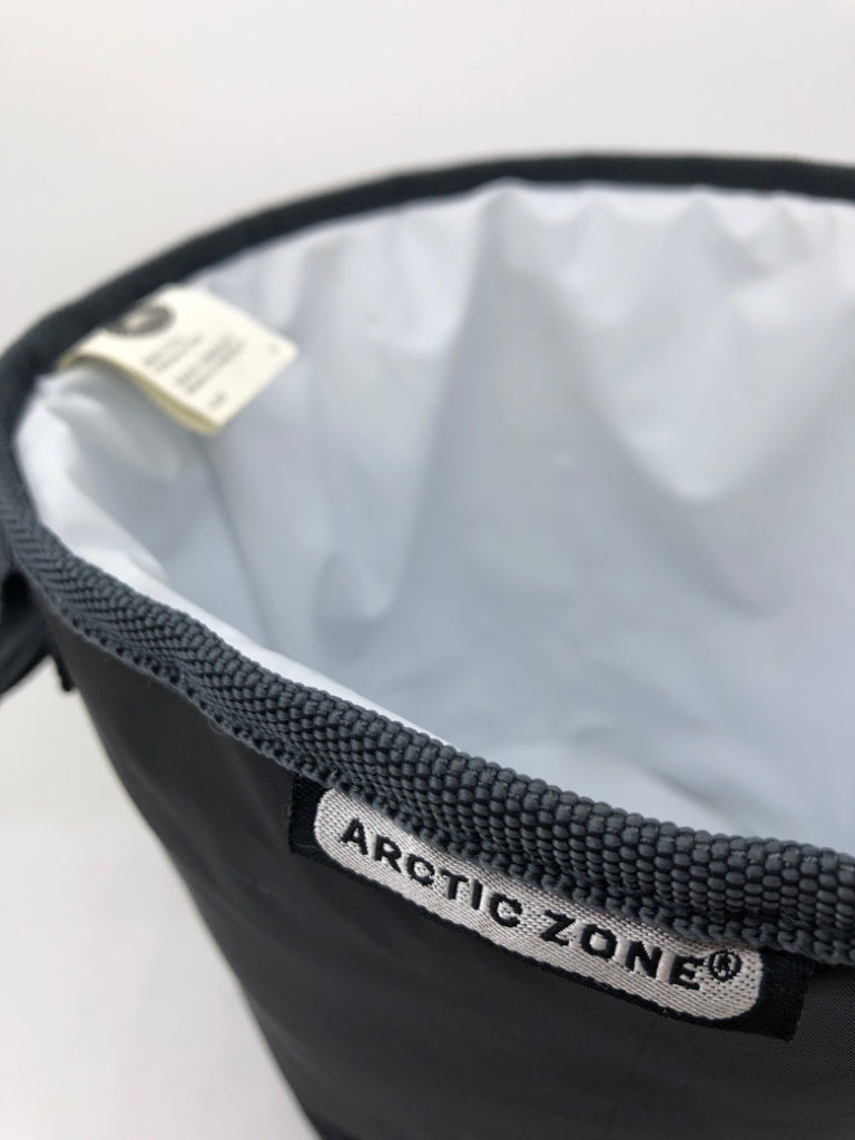 GREY ARCTIC ZONE SOFT THERMAL WINE BUCKET.