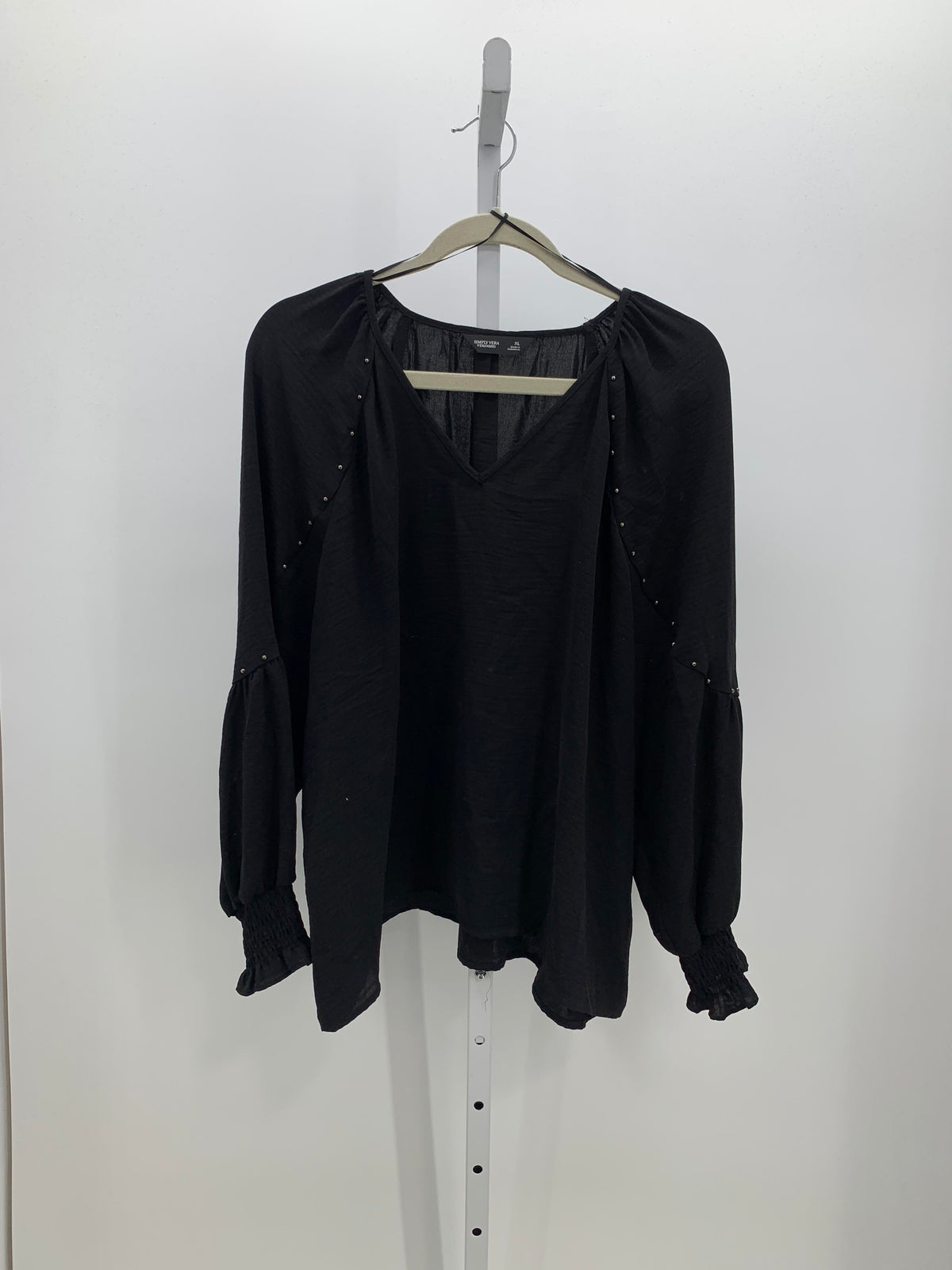 Vera Wang Size Extra Large Misses Long Sleeve Shirt