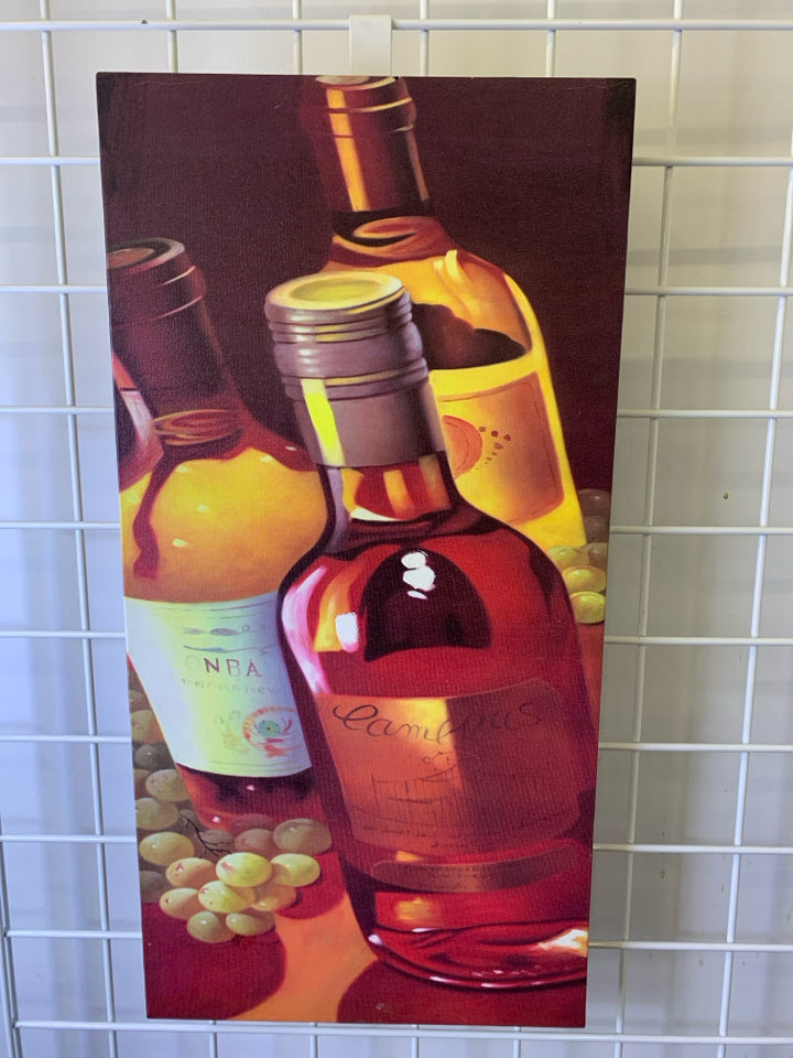 WINE BOTTLE AND GRAPES CANVAS WALL HANGING.