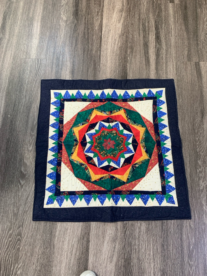 SQUARE QUILTED MULTI COLORED STAR.