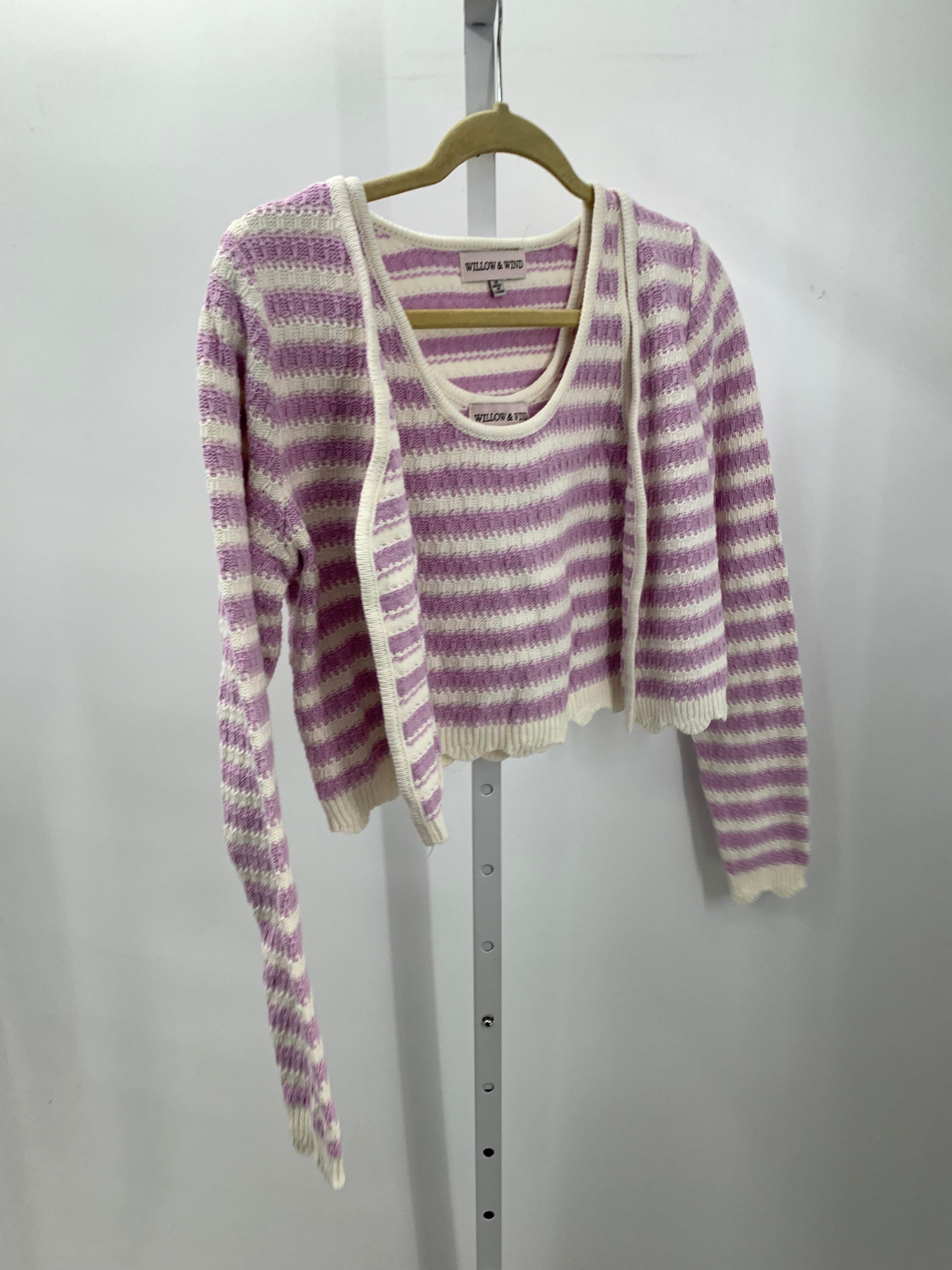 Size Medium Juniors 2pc. Outfit