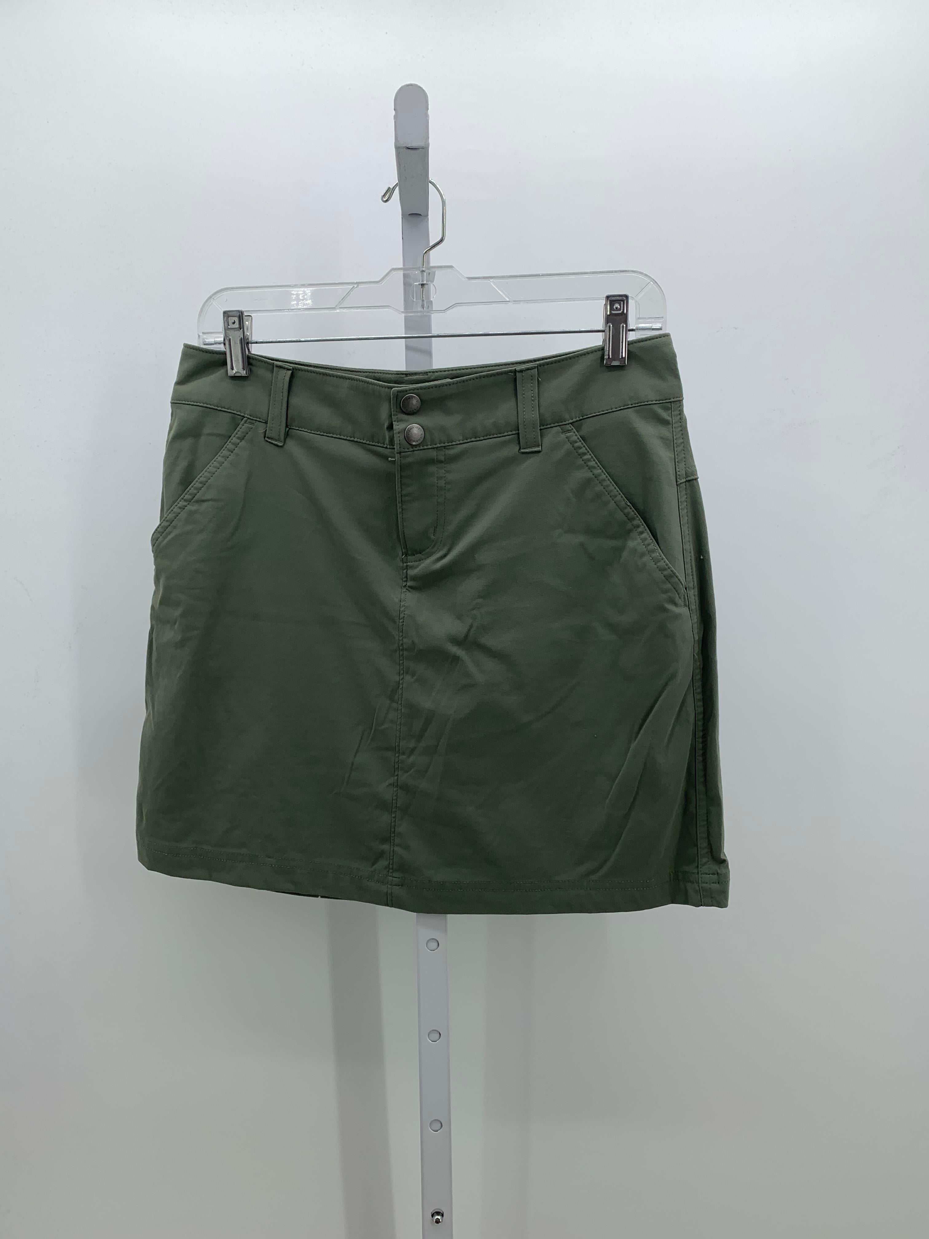 Columbia Size 6 Misses Skirt