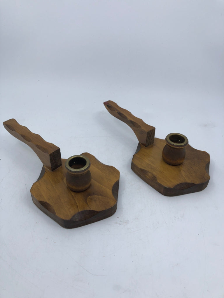 2 VTG WOOD TAPER CANDLE HOLDERS.