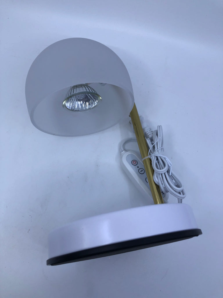 NIB CANDLE WARMER.