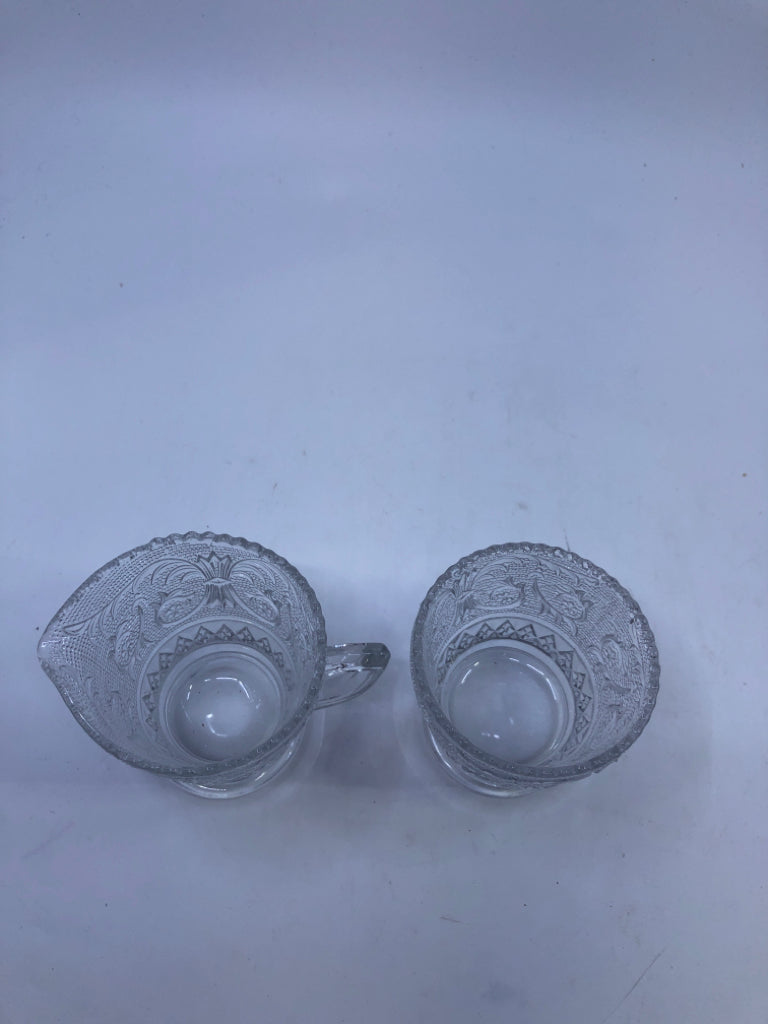 VTG TEXTURED GLASS SUGAR AND CREAMER.