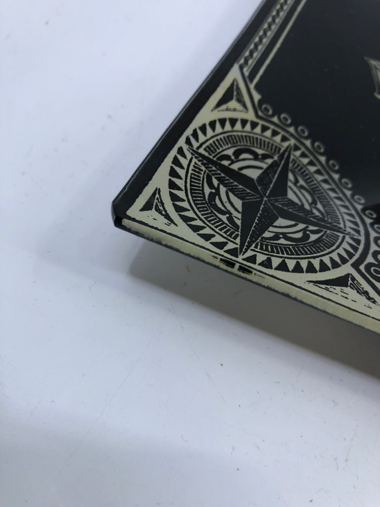 OUIJA BOARD BLACK TRAY.