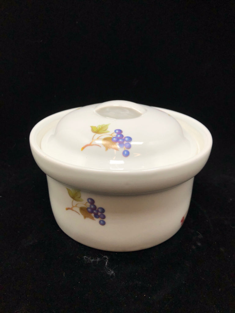 ORCHARD CASSEROLE DISH W/LID.
