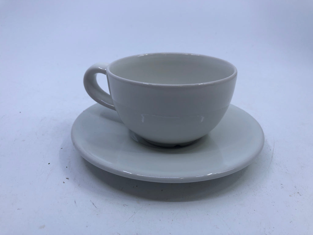 8PC IKEA WHITE TEACUP AND SAUCER SET.