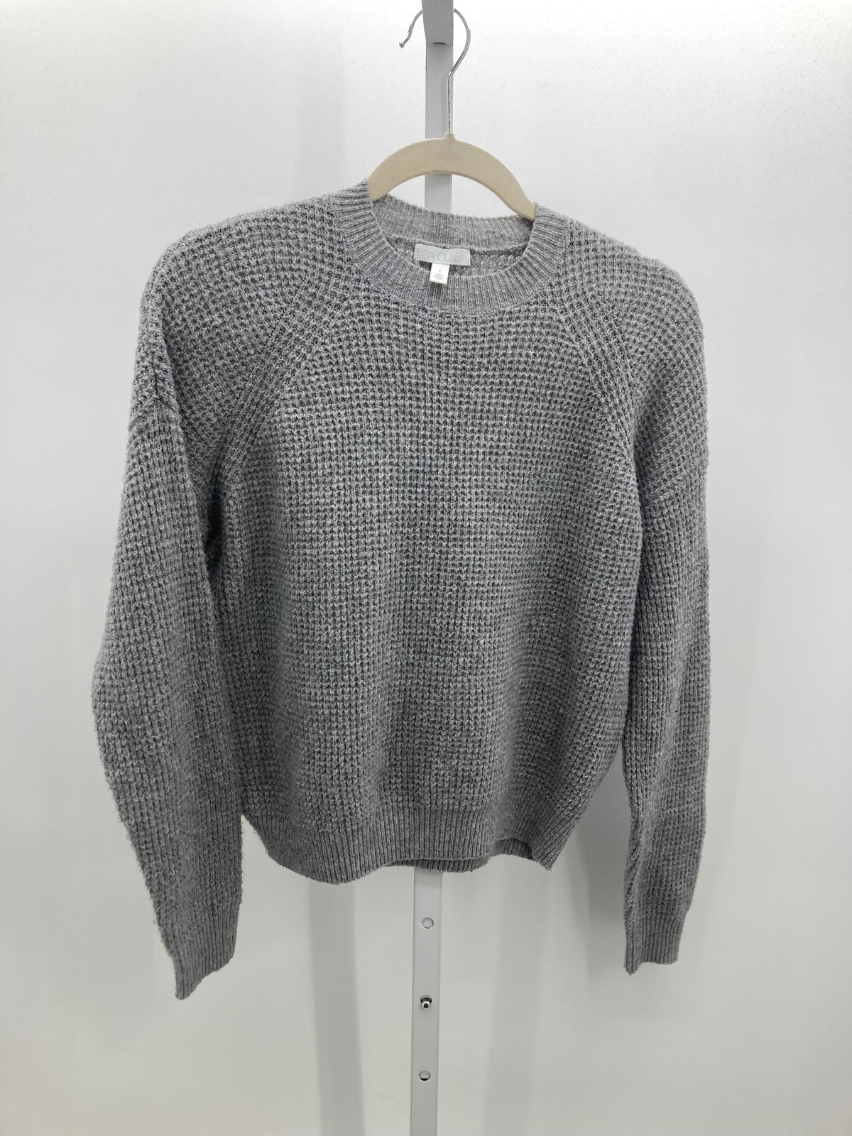 Size Small Juniors Long Sleeve Sweater