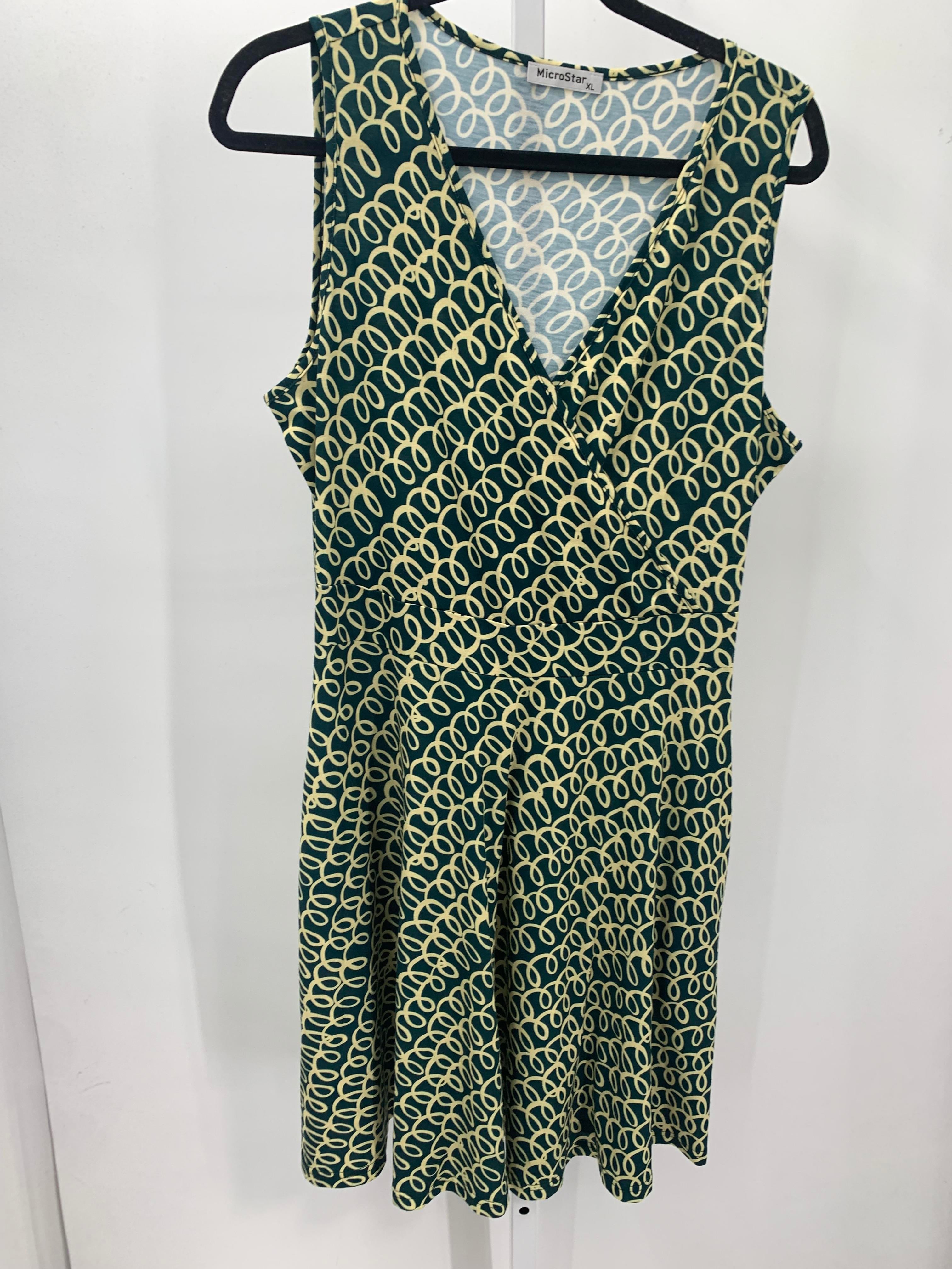 Size Extra Large Misses Sleeveless Dress