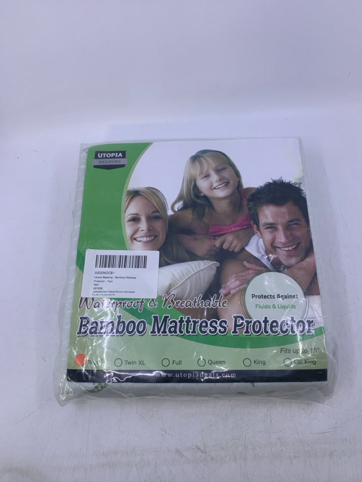 NIP BAMBOO MATTRESS PROTECTOR.