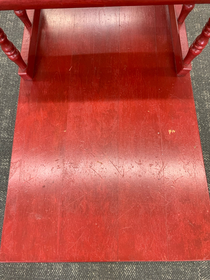 RED PAINTED END TALE WITH TOP SHELF.