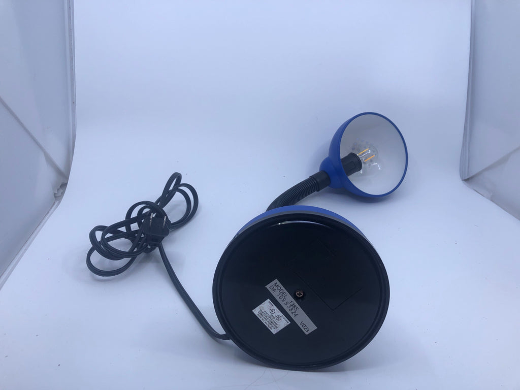 BLUE ADJUSTABLE DESK LAMP.