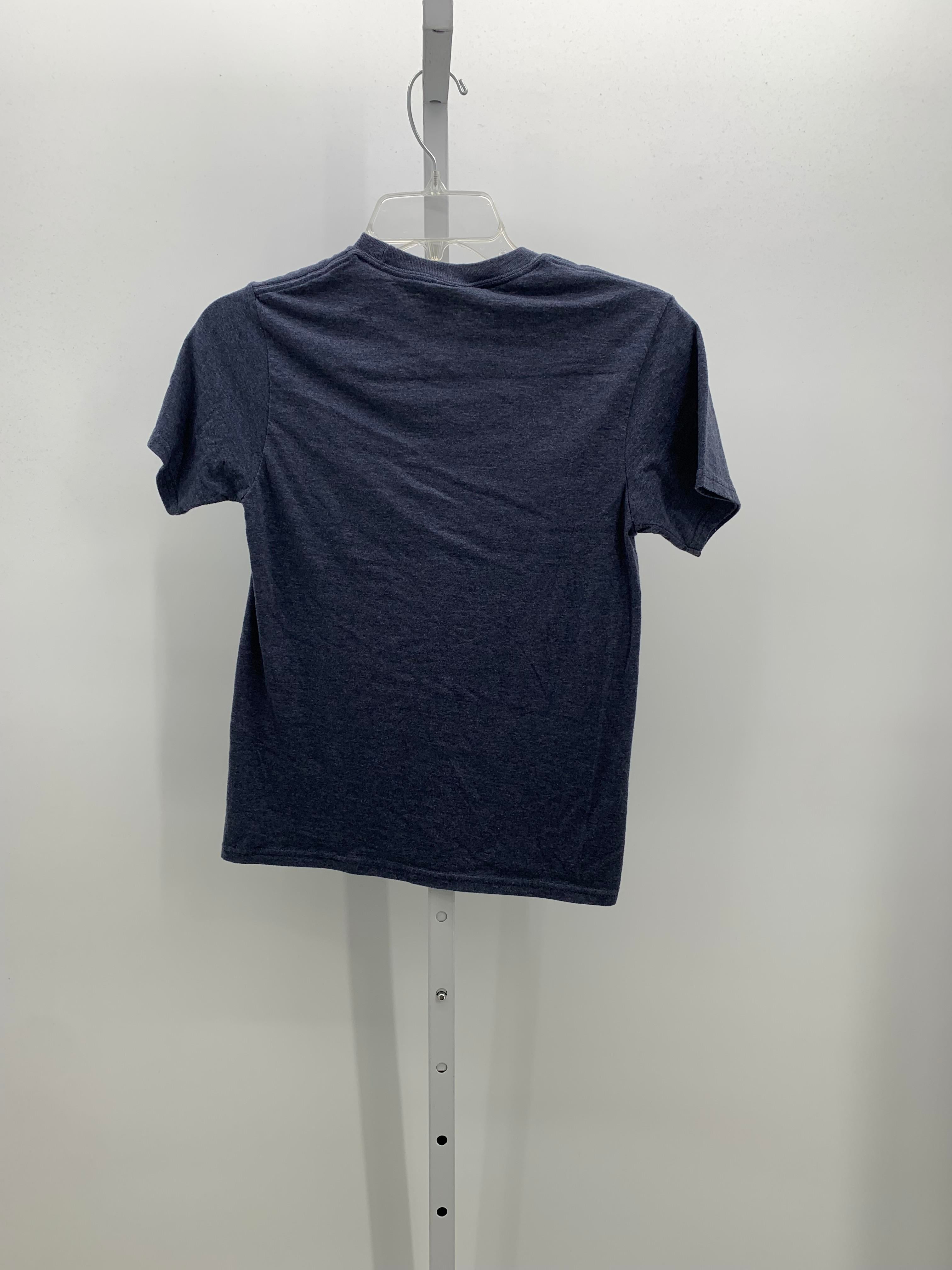 FISH ON KNIT TEE.