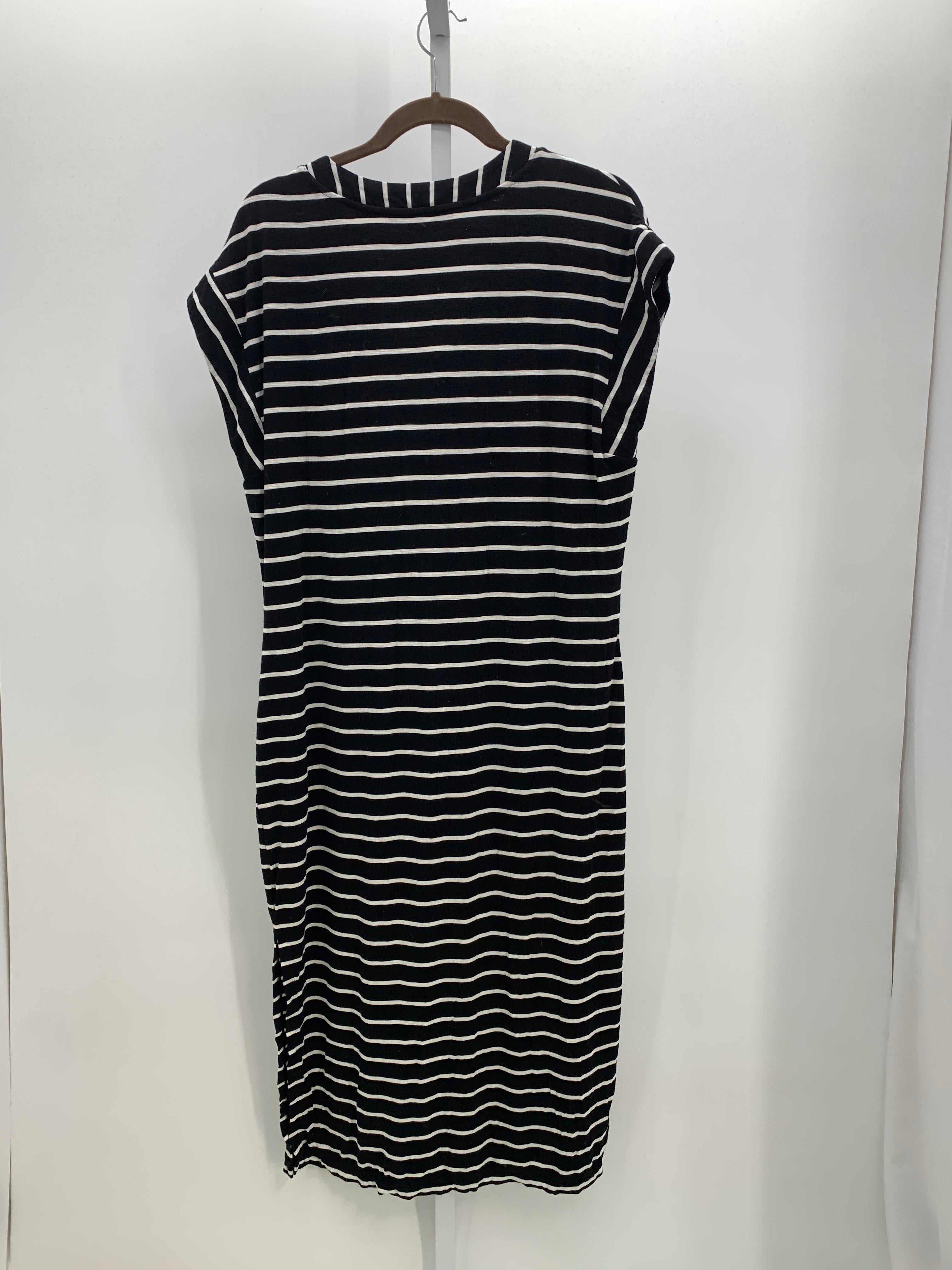 White House Black Size Large Misses Short Sleeve Dress