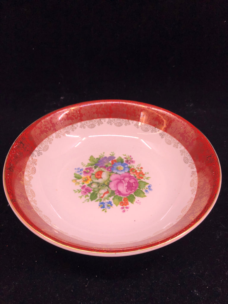 38 PC VTG RED W GOLD ACCENTS AND FLORAL SERV FOR 4.