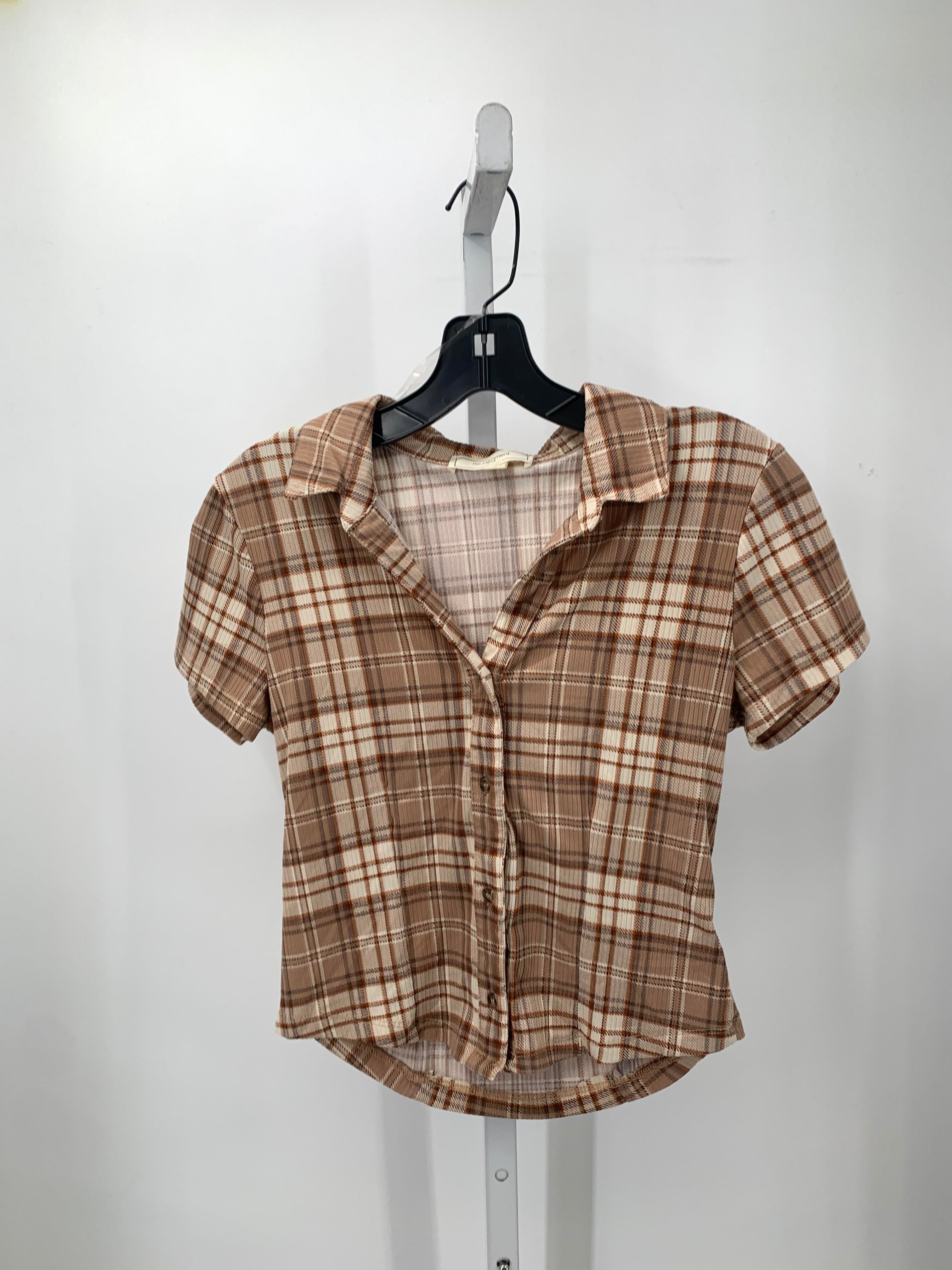 no comment Size Large Juniors Short Sleeve Shirt