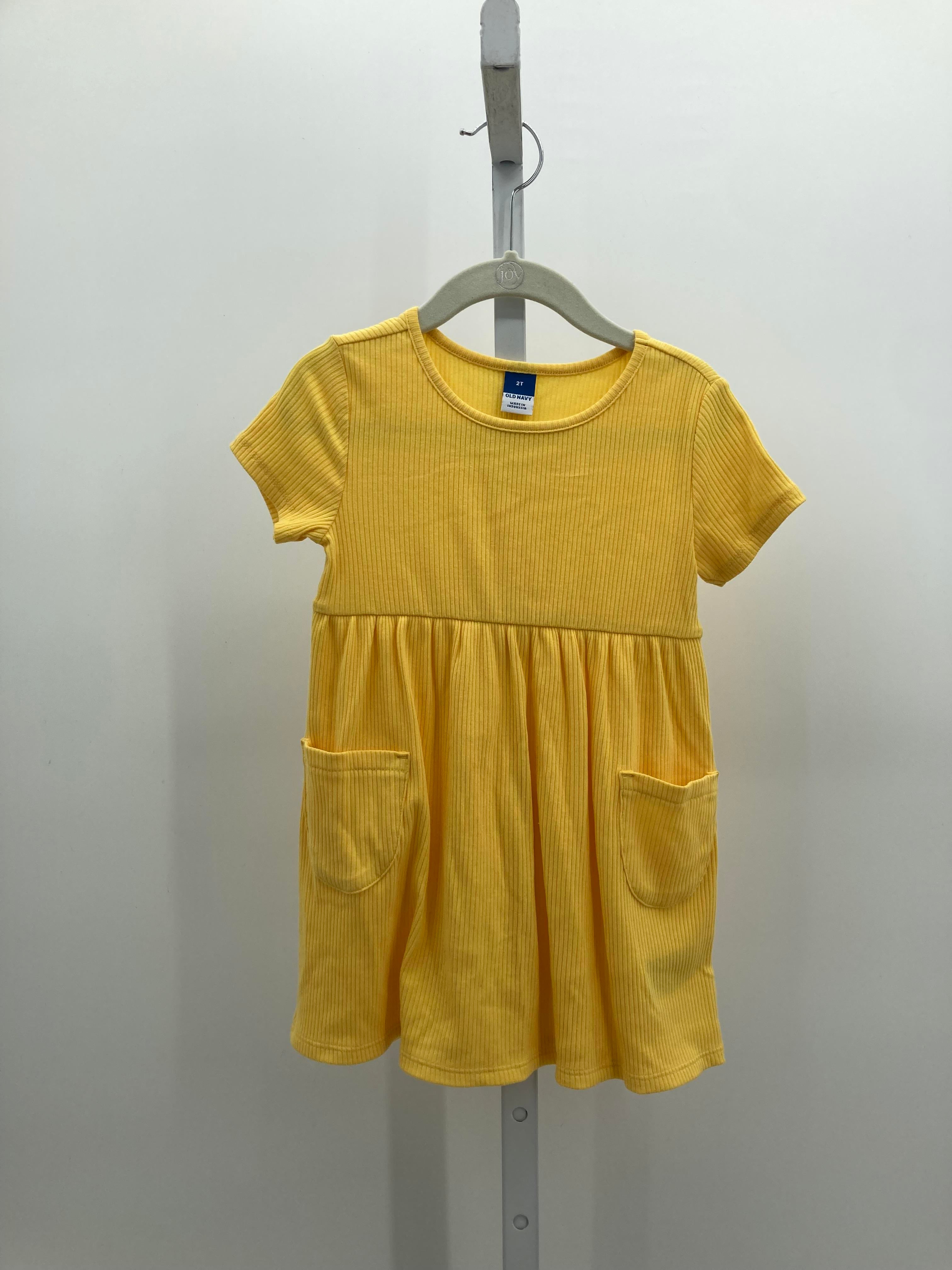 Old Navy Size 2T Girls Short Sleeve Dress