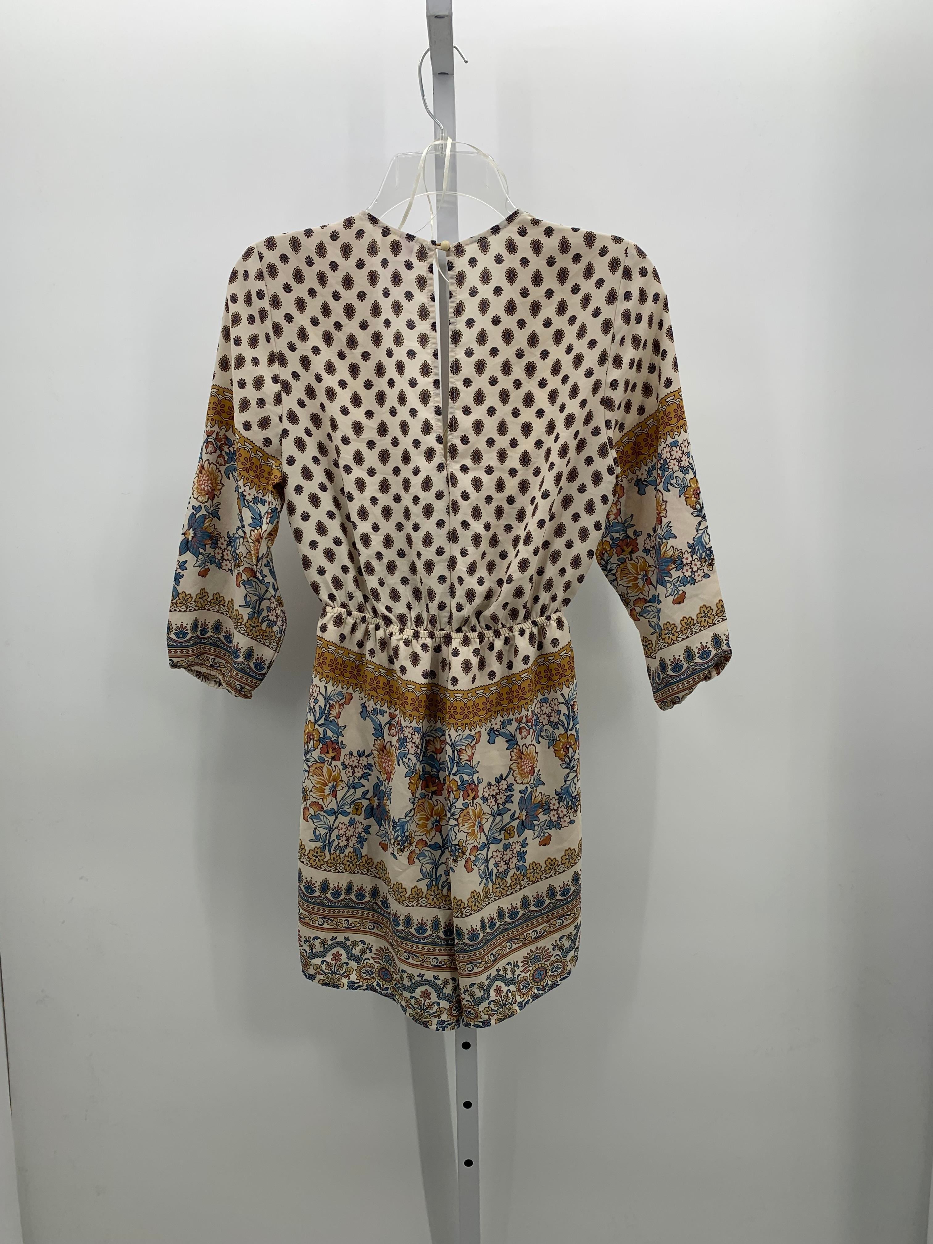 Alya Size Small Juniors Romper
