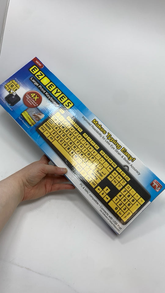 NIB LARGE PRINT KEYBOARD.