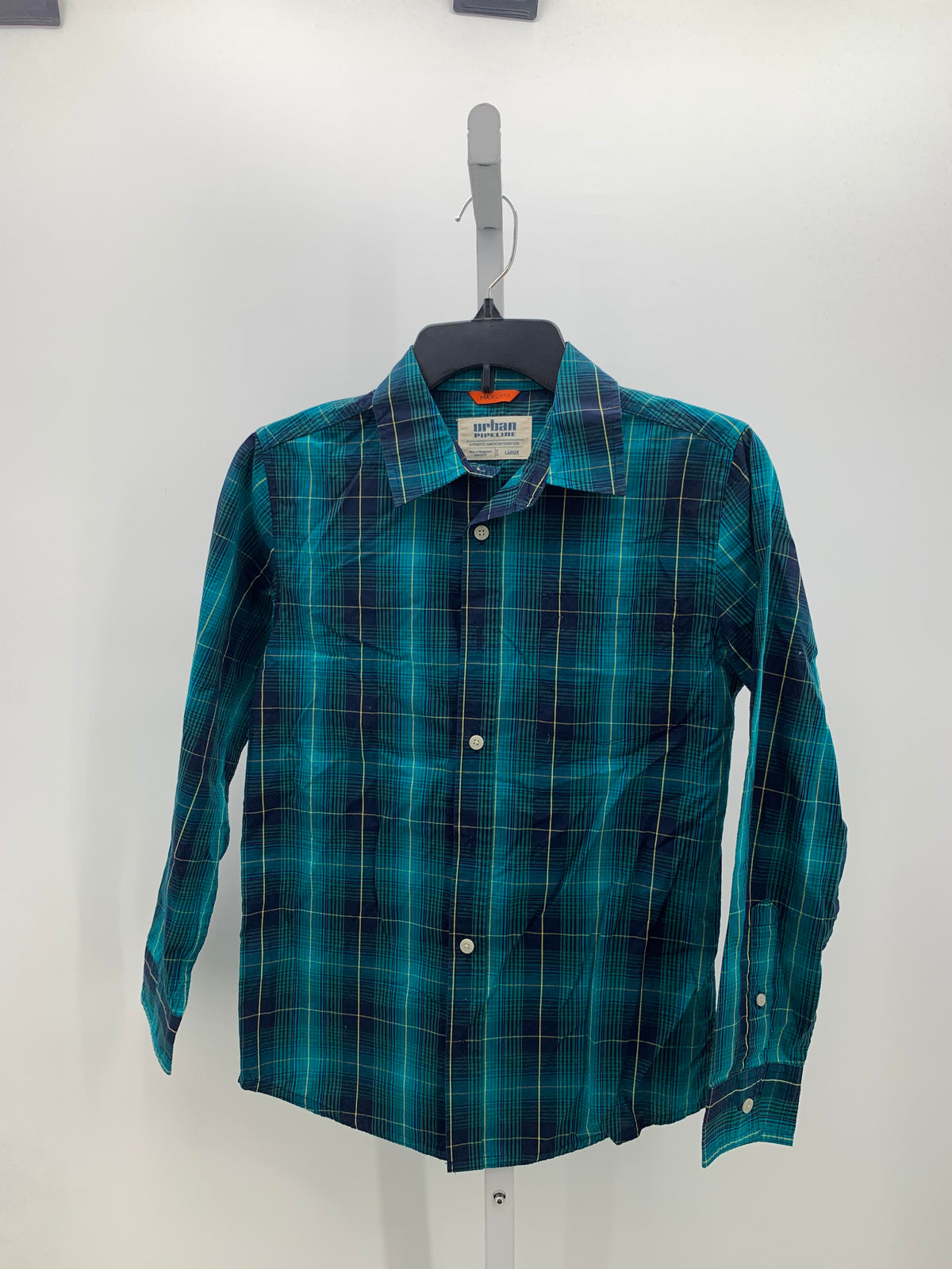 PLAID BTN DOWN