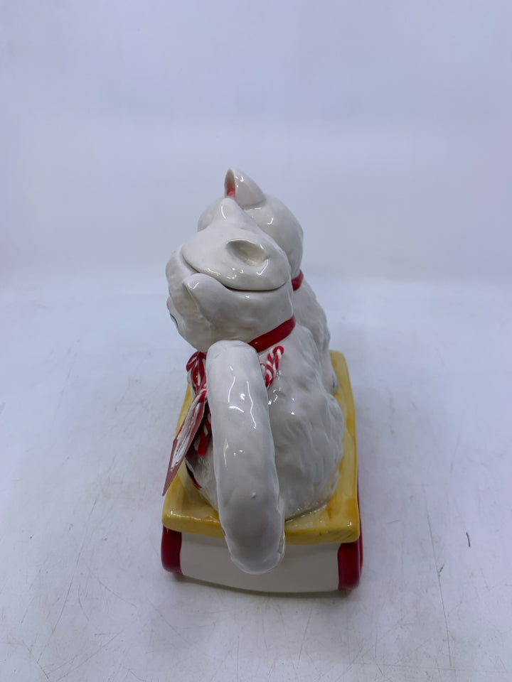 WHITE KITTENS ON SLED TEA POT.