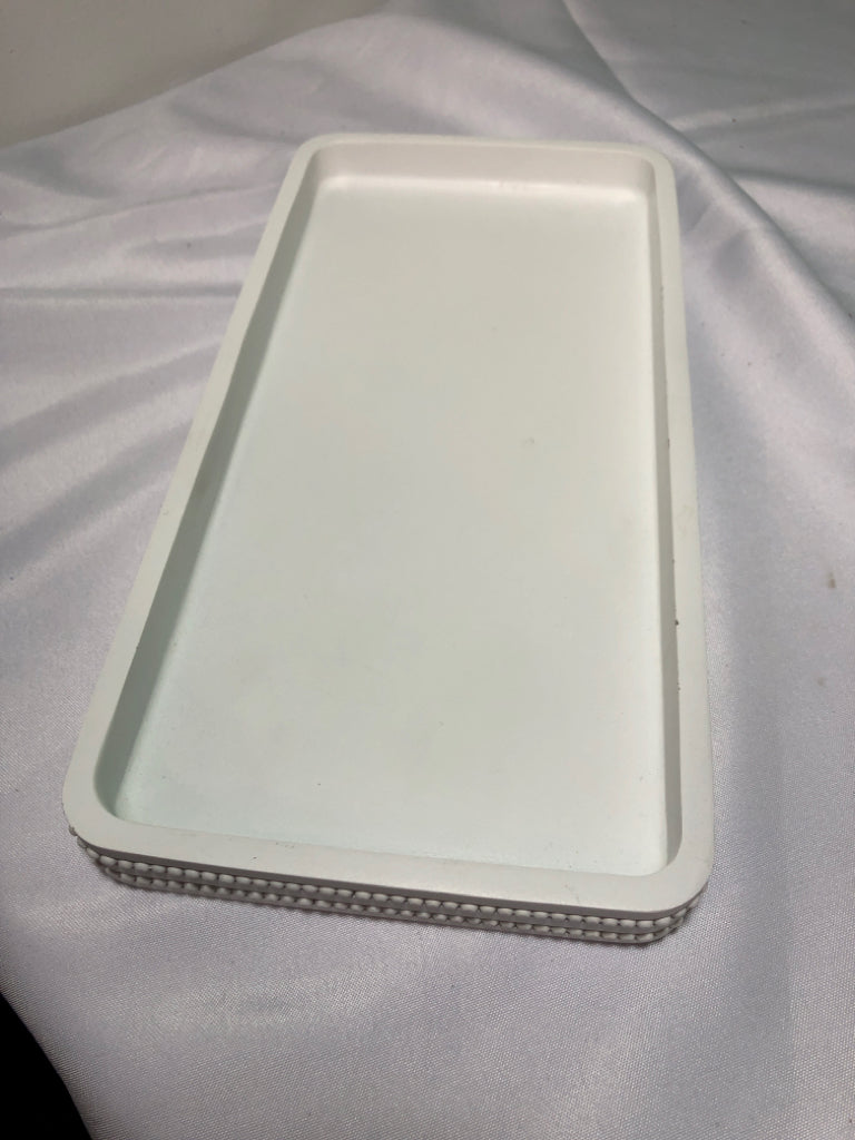 WHITE RESIN VANITY TRAY.